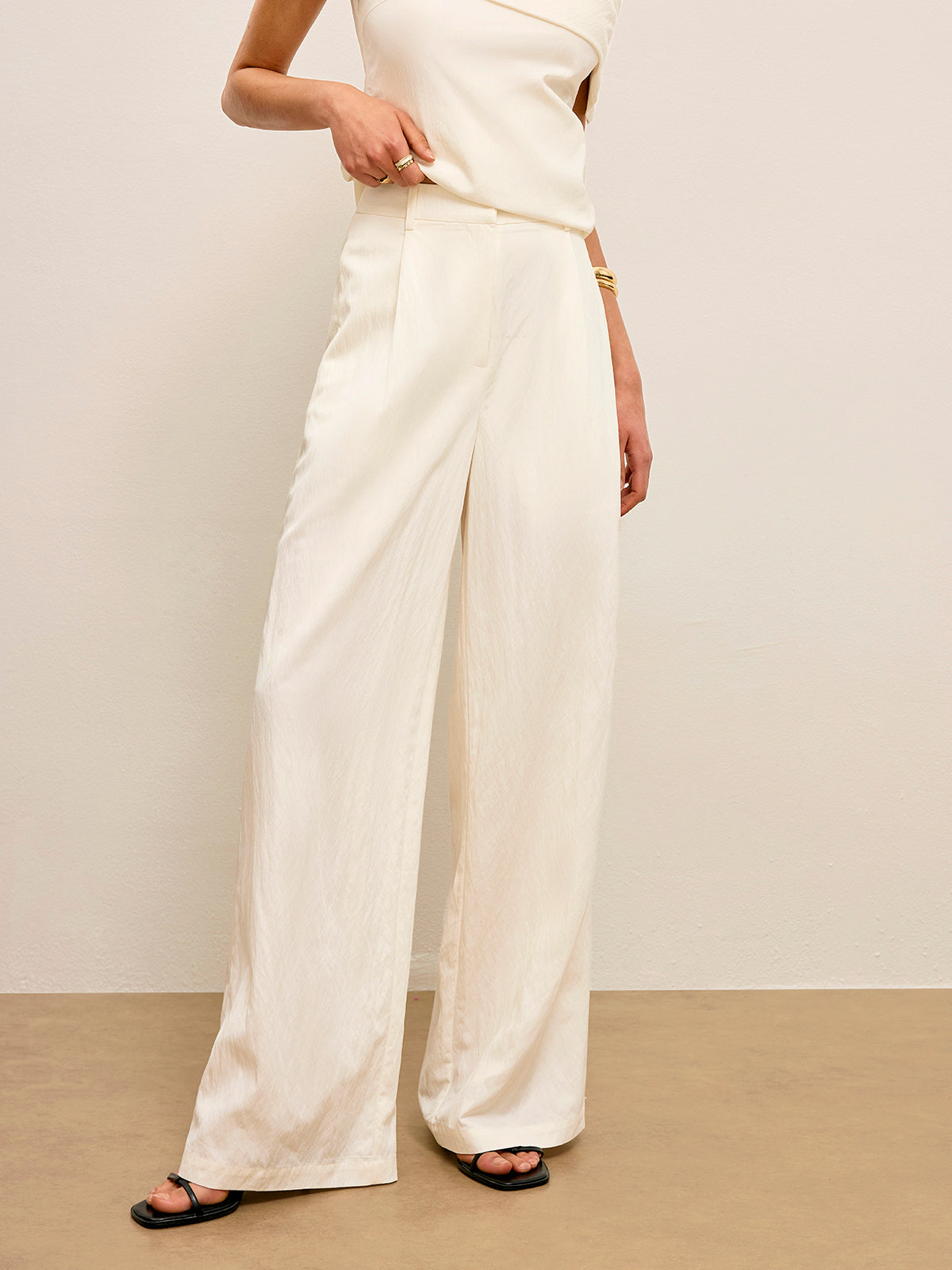 Mid-Waist Pocket Detail Pants-Chicvia