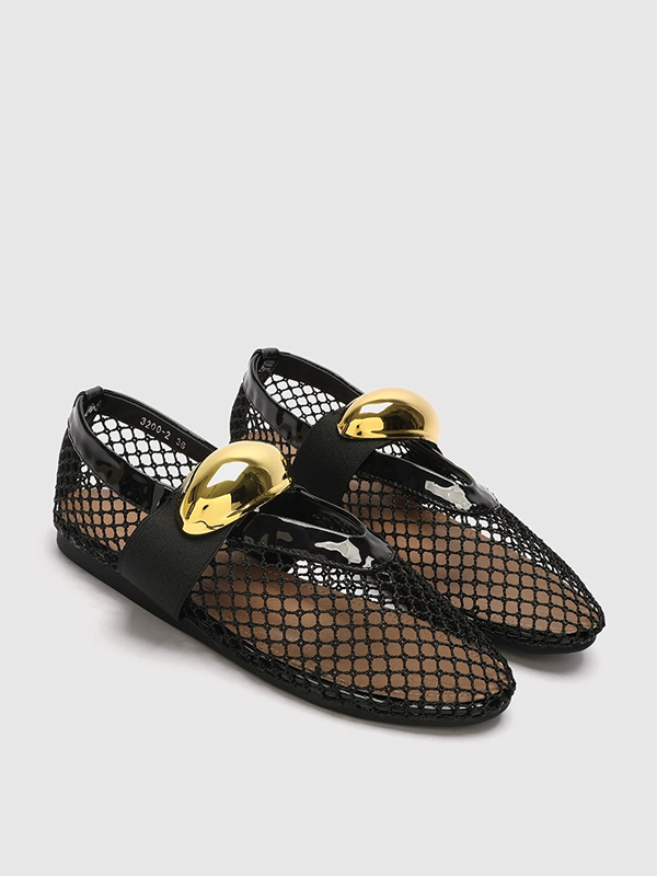 Mesh Design Shoes With Golden Accent-Chicvia