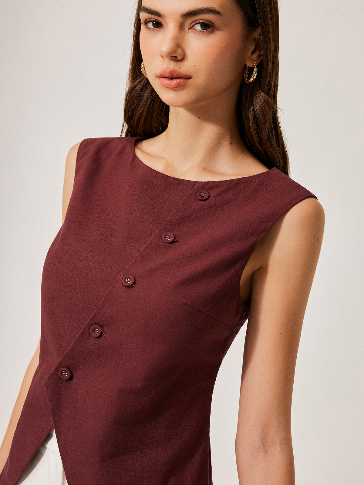 Cotton & Linen Button Detail Top-Chicvia