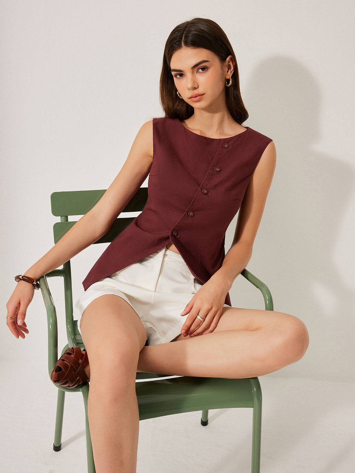 Cotton & Linen Button Detail Top-Chicvia