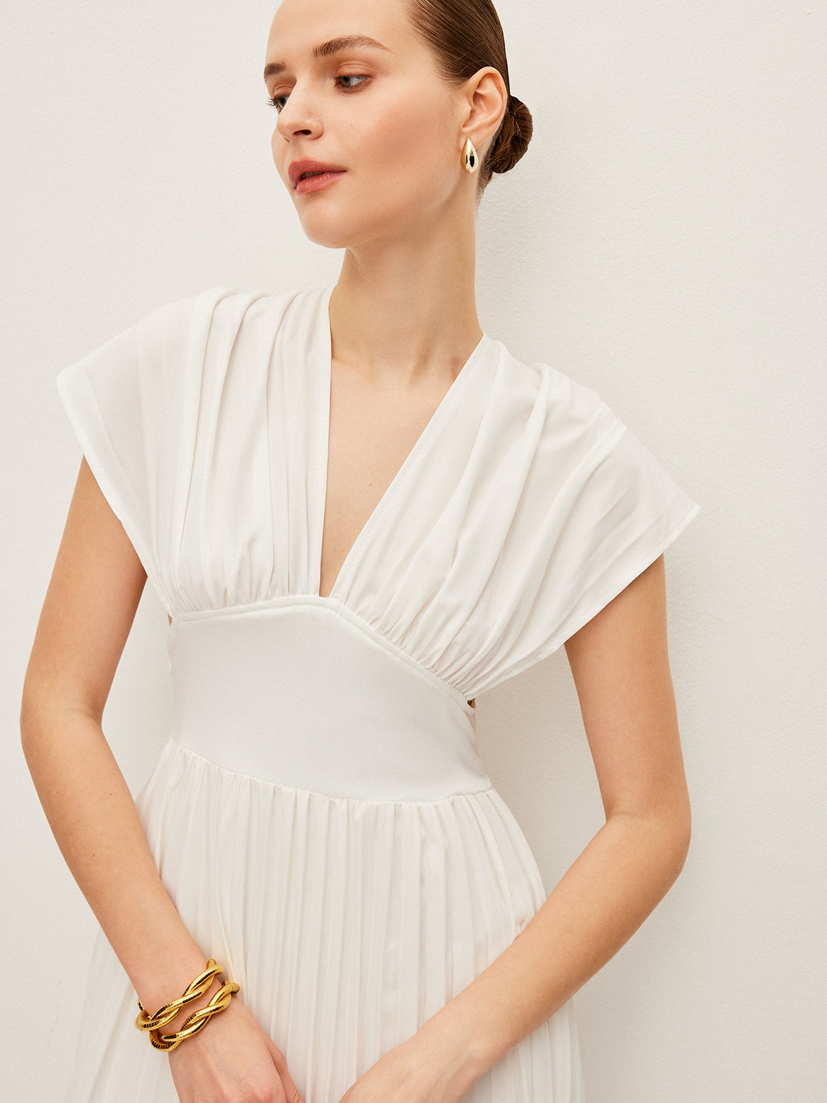 Pleated Cap-Sleeve Dress-Chicvia