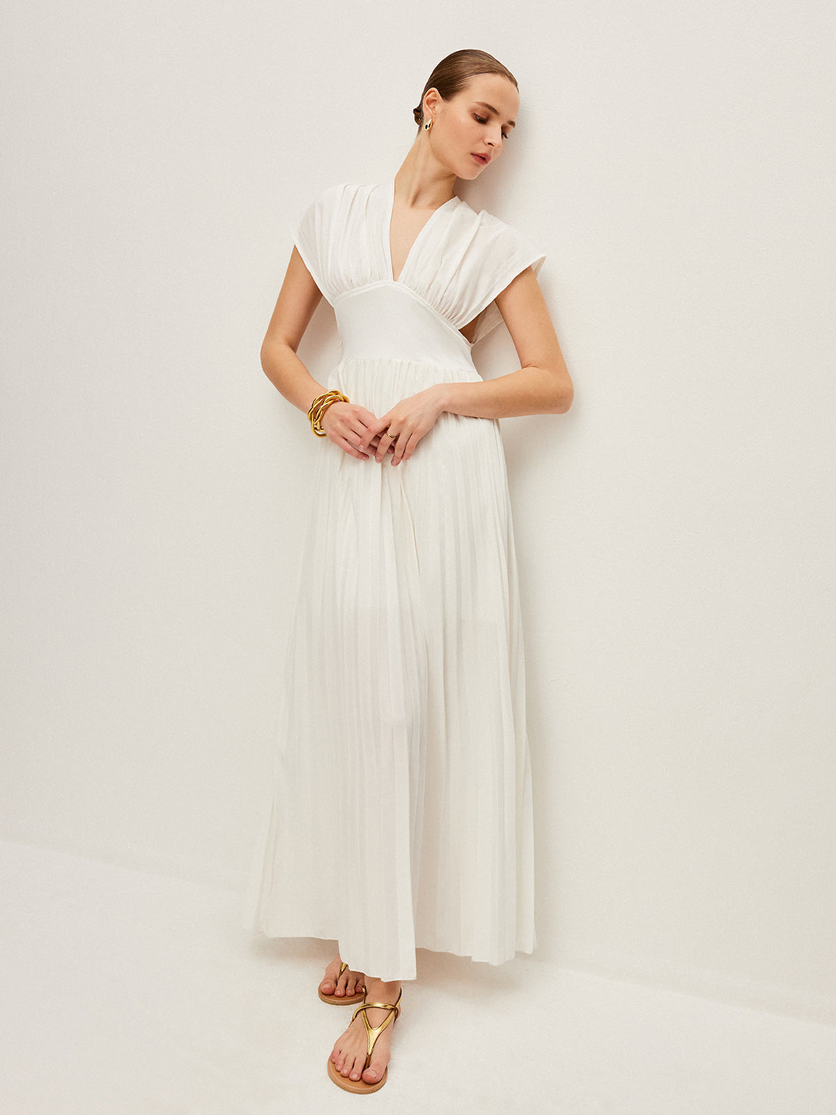 Pleated Cap-Sleeve Dress-Chicvia