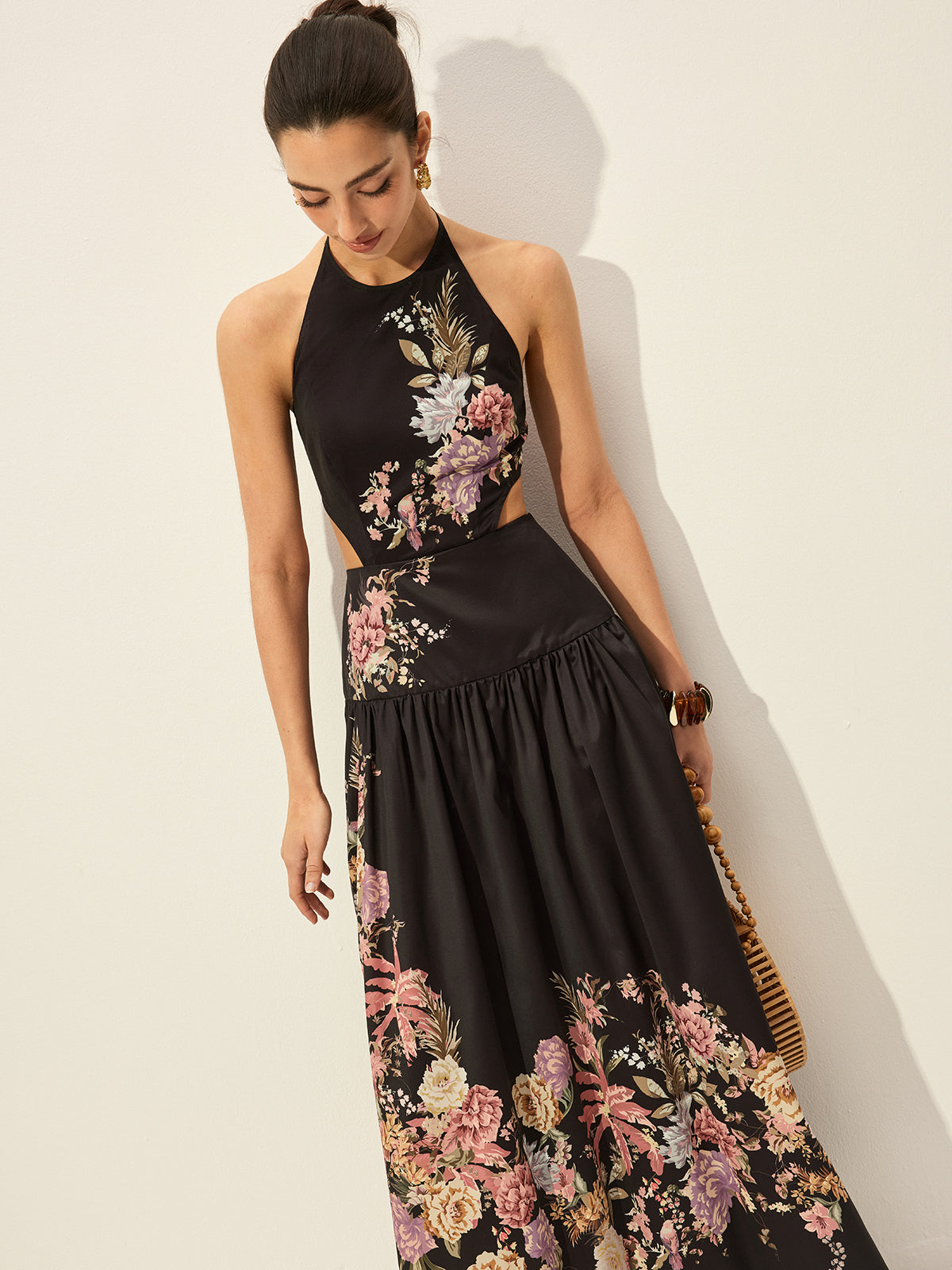 Floral Print Halter Neck Dress With Cut-Out Detail-Chicvia