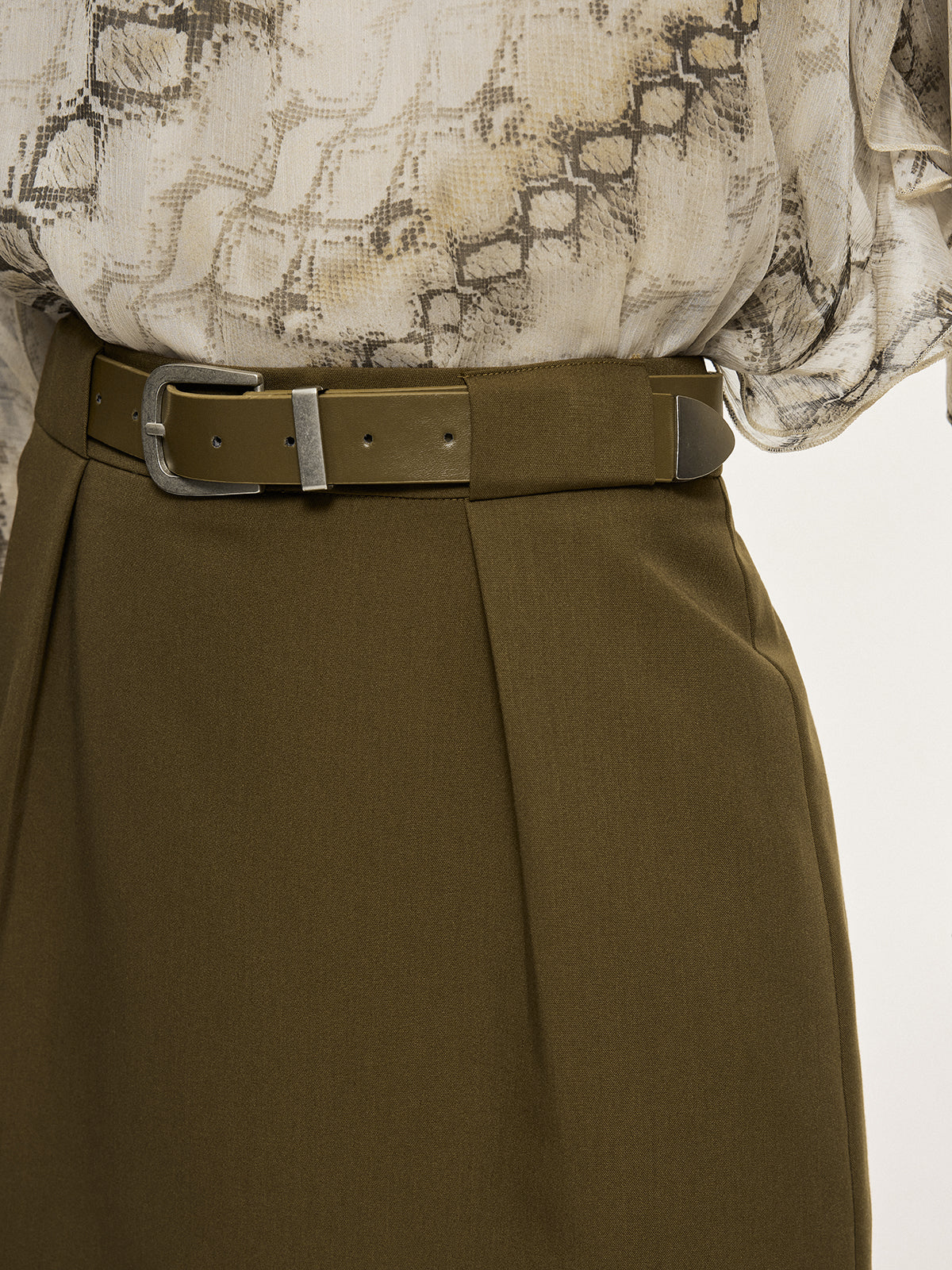 Mid-Waist Belted Skirt-Chicvia