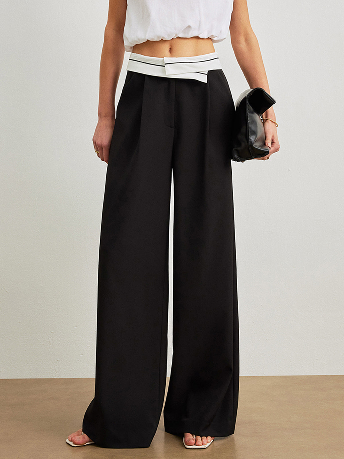 Mid-Waist Pants With Pockets & Contrast Waistband-Chicvia