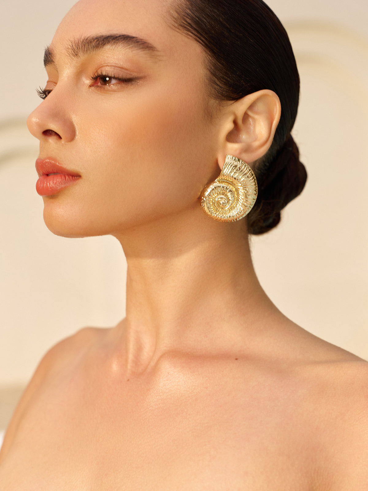 Golden Spiral Shell Earrings-Chicvia