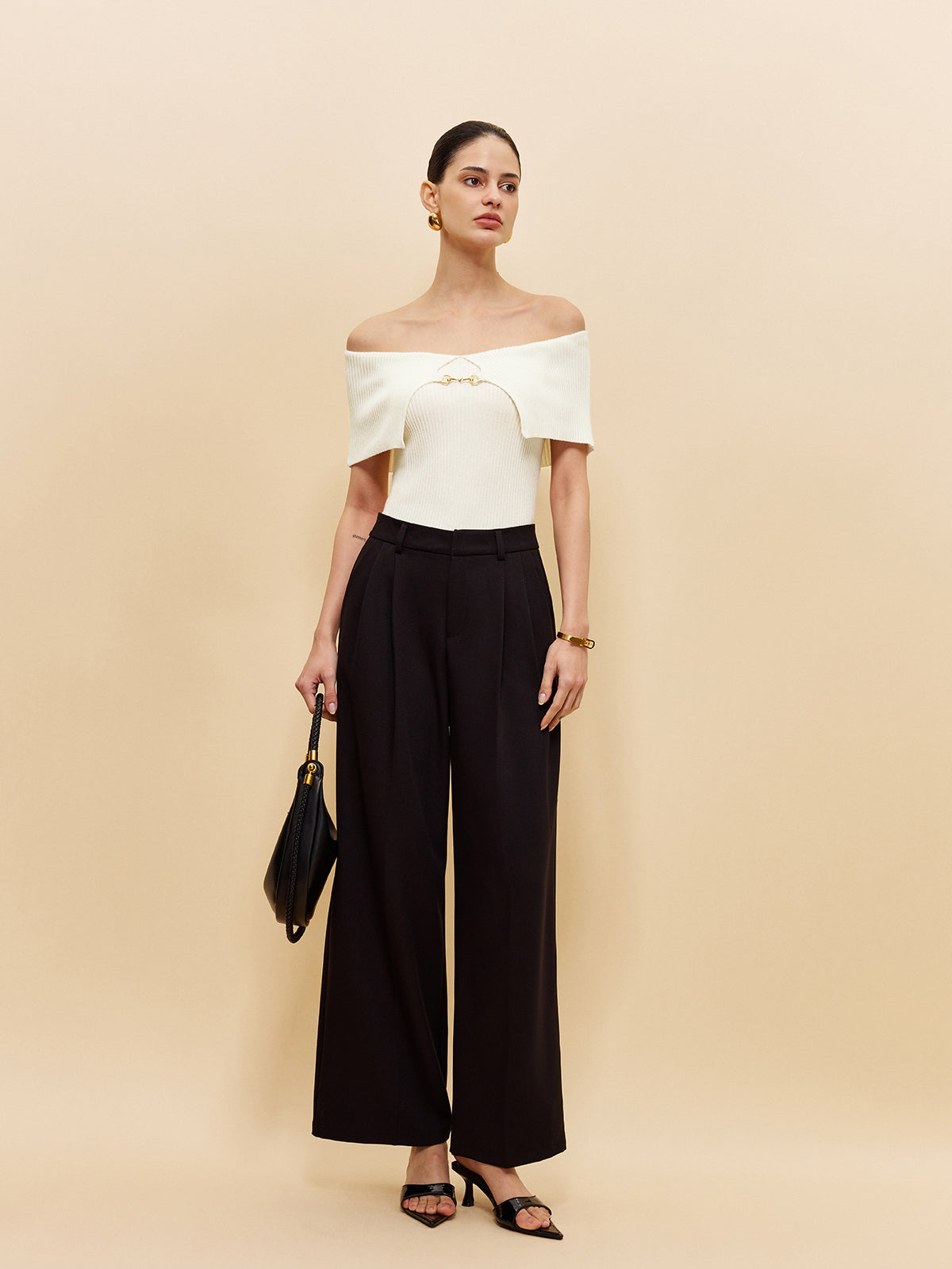 Off-Shoulder Chain Detail Ribbed Knit Top-Chicvia