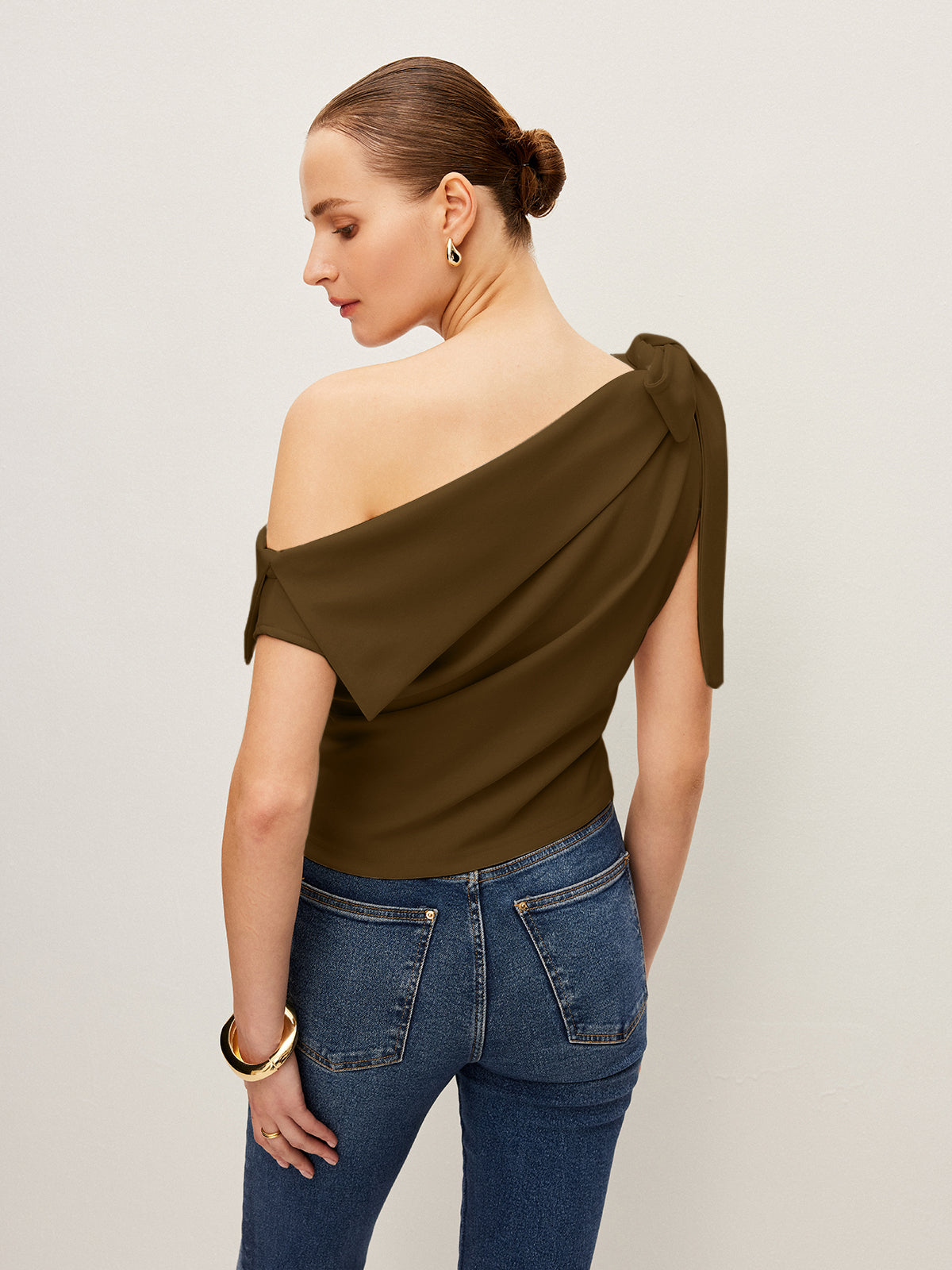 One-Shoulder Top With Bow Detail-Chicvia