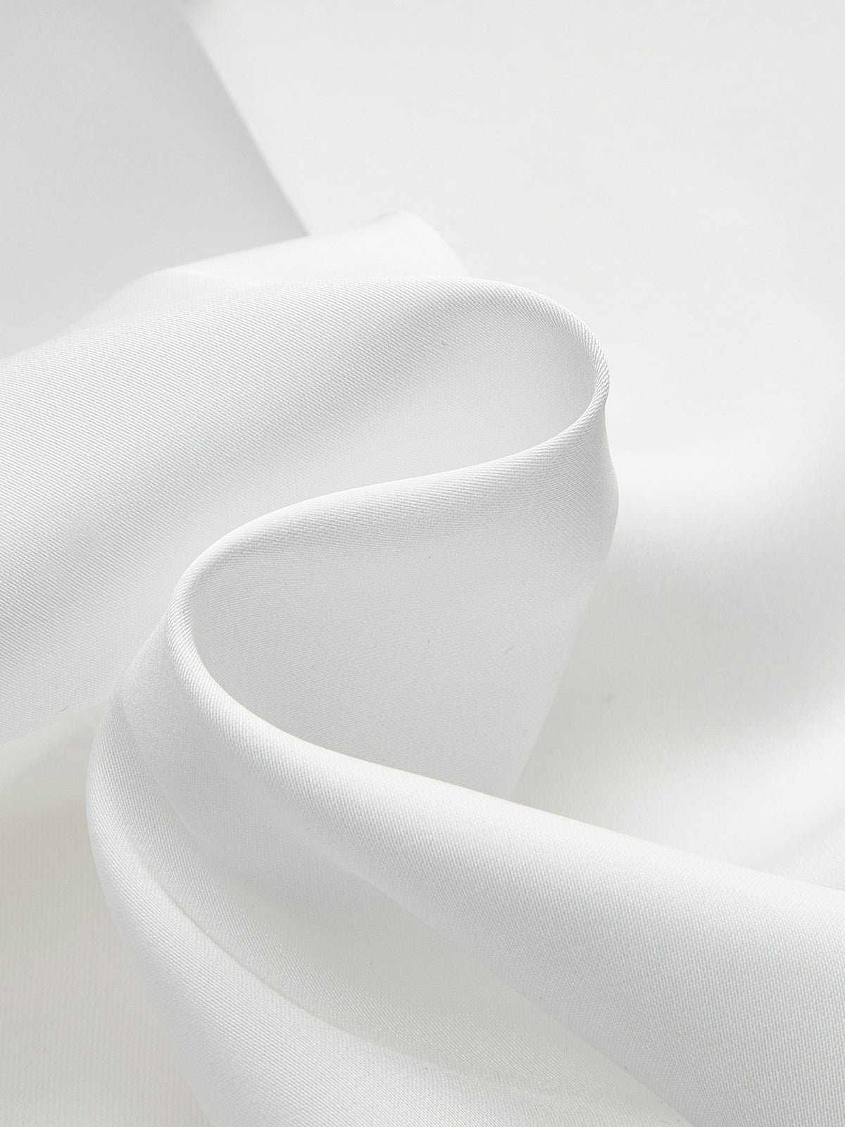 Long-Sleeve Spread Collar Buttoned Shirt-Chicvia