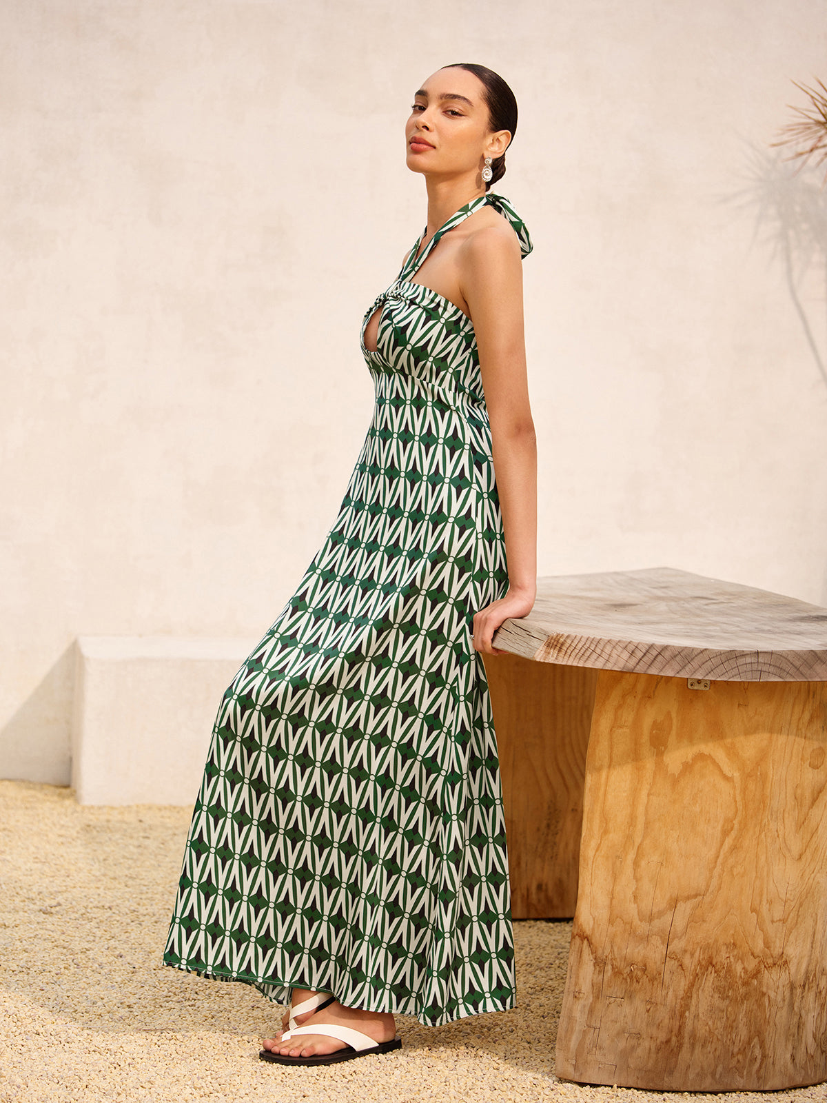 Halter Neck Keyhole Dress-Chicvia