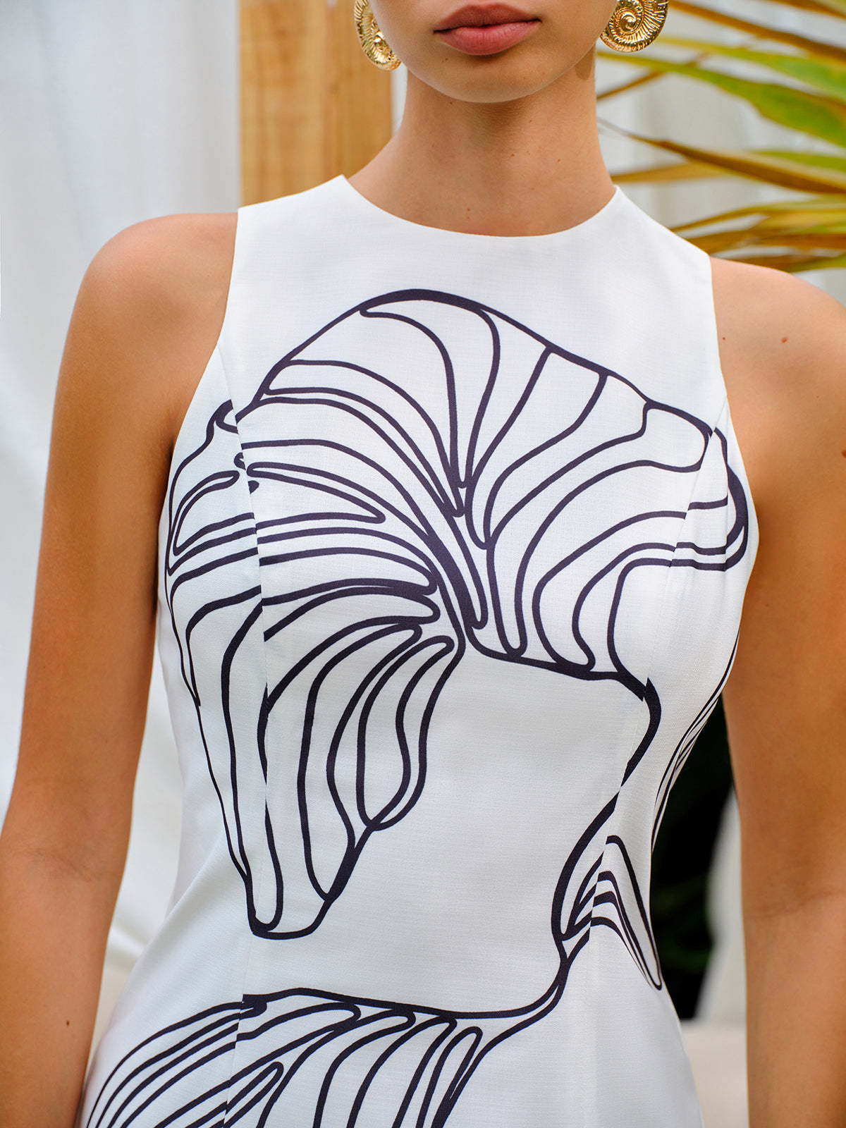 Floral Print Sleeveless Dress-Chicvia