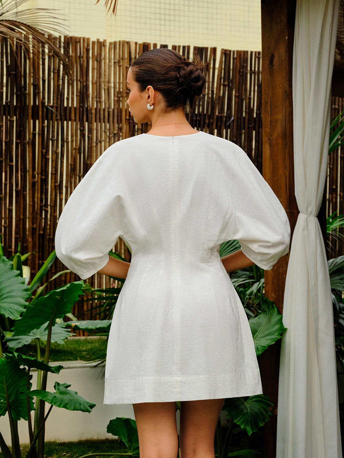 Cotton-Linen Blend V-Neck Puff Sleeve Dress-Chicvia