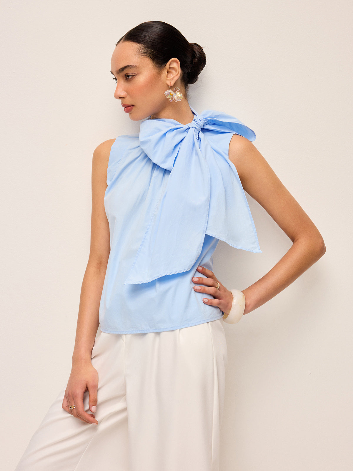 Oversized Bow Neck Sleeveless Top-Chicvia