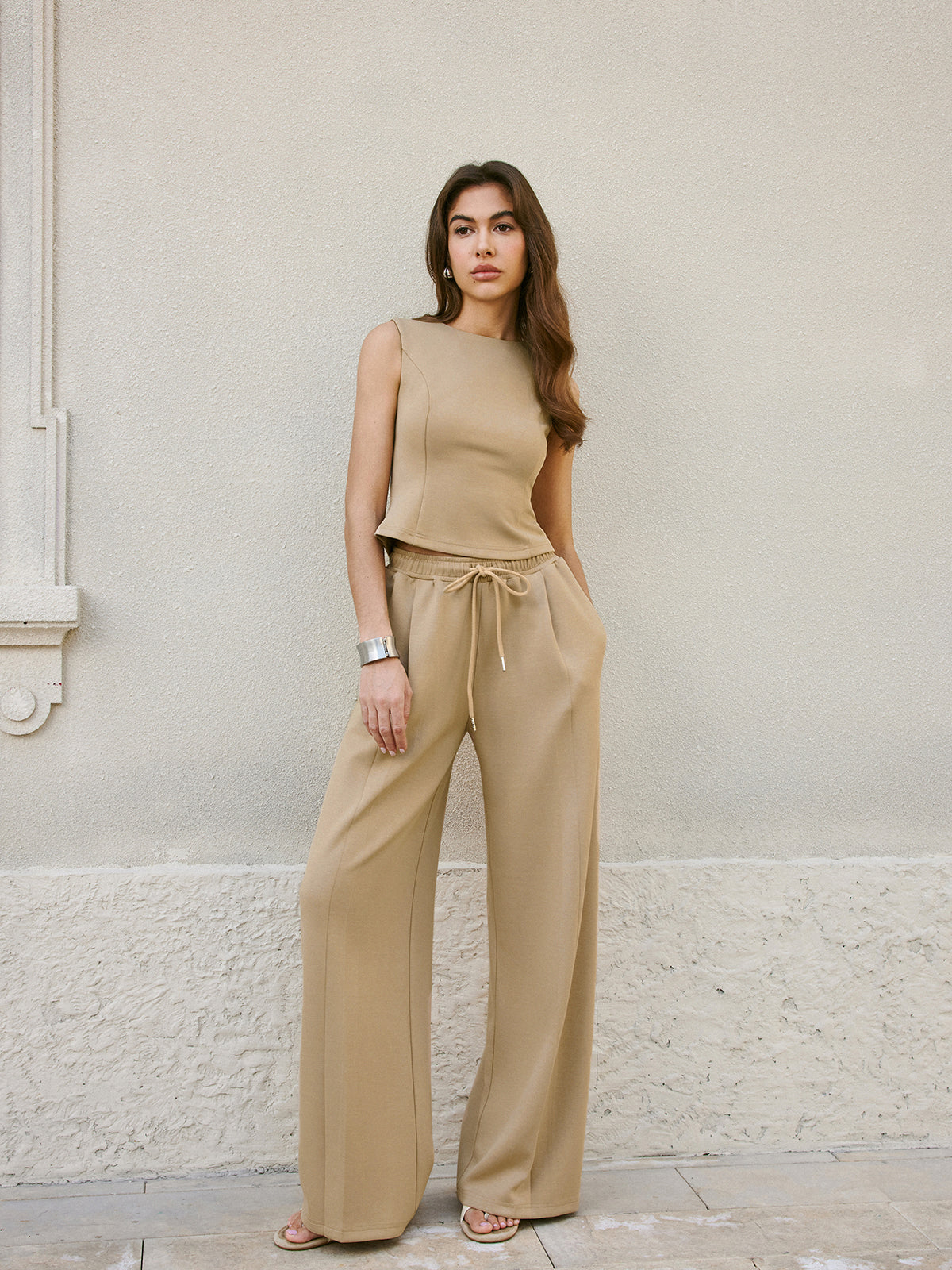 Mid-Waist Drawstring Wide-Leg Sweatpants-Chicvia