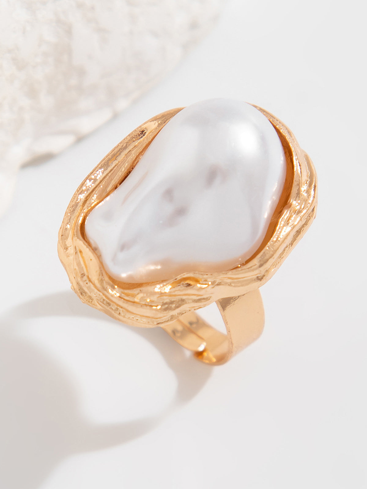 Pearl Shell Ring-Chicvia