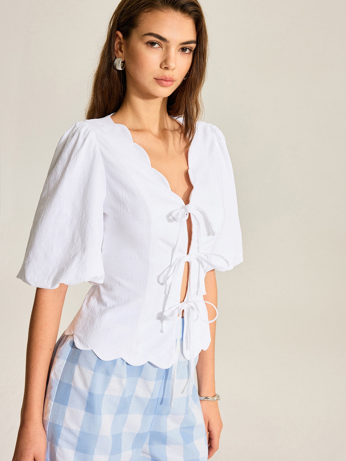 Cotton & Linen Scallop Trim Puff Sleeve Top-Chicvia