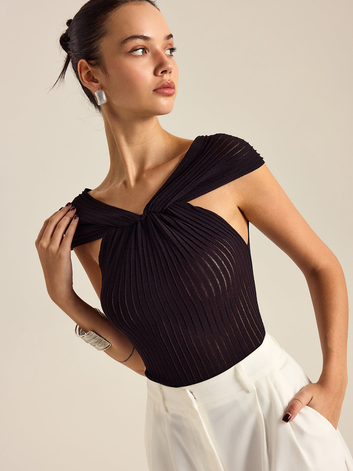 Pleated Knit Twist-Front Top-Chicvia