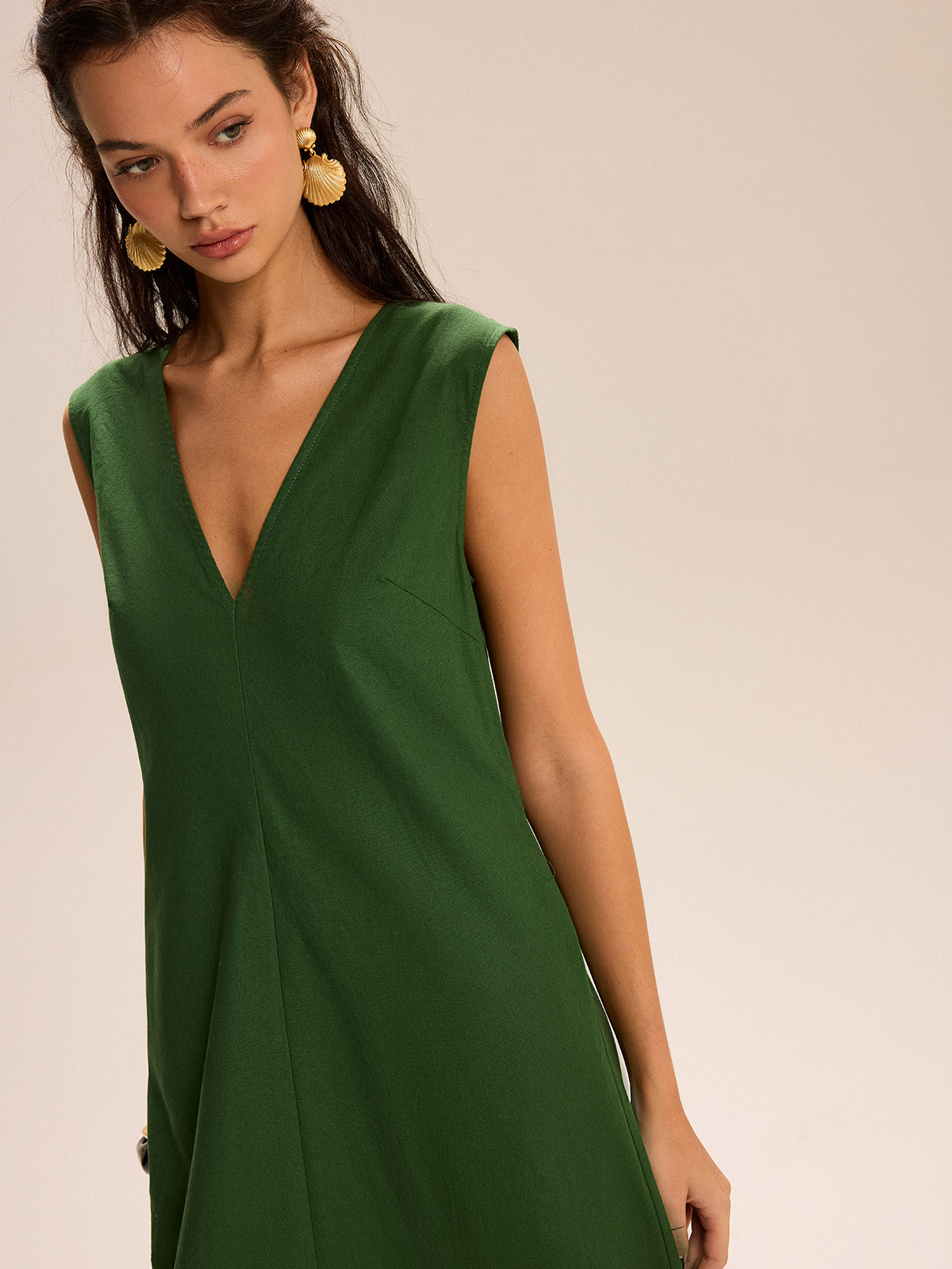 Linen & Cotton Pocketed V-Neck Maxi Dress-Chicvia