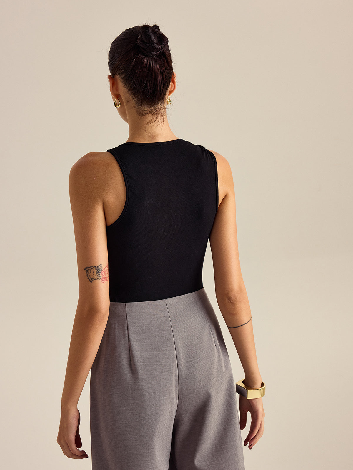 Metal Decor Sleeveless Top-Chicvia