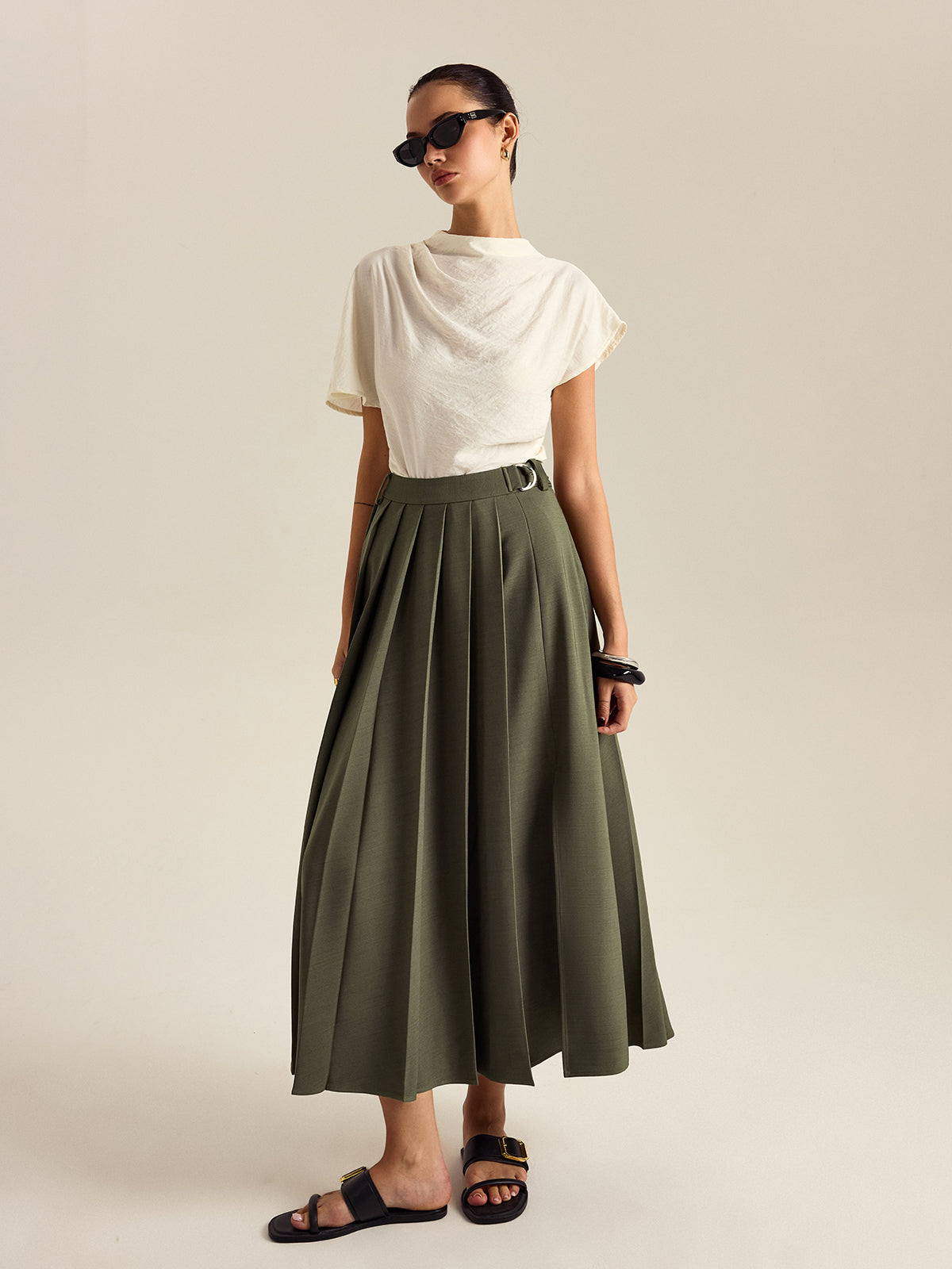 Pleated Midi Skirt with Side Slit-Chicvia