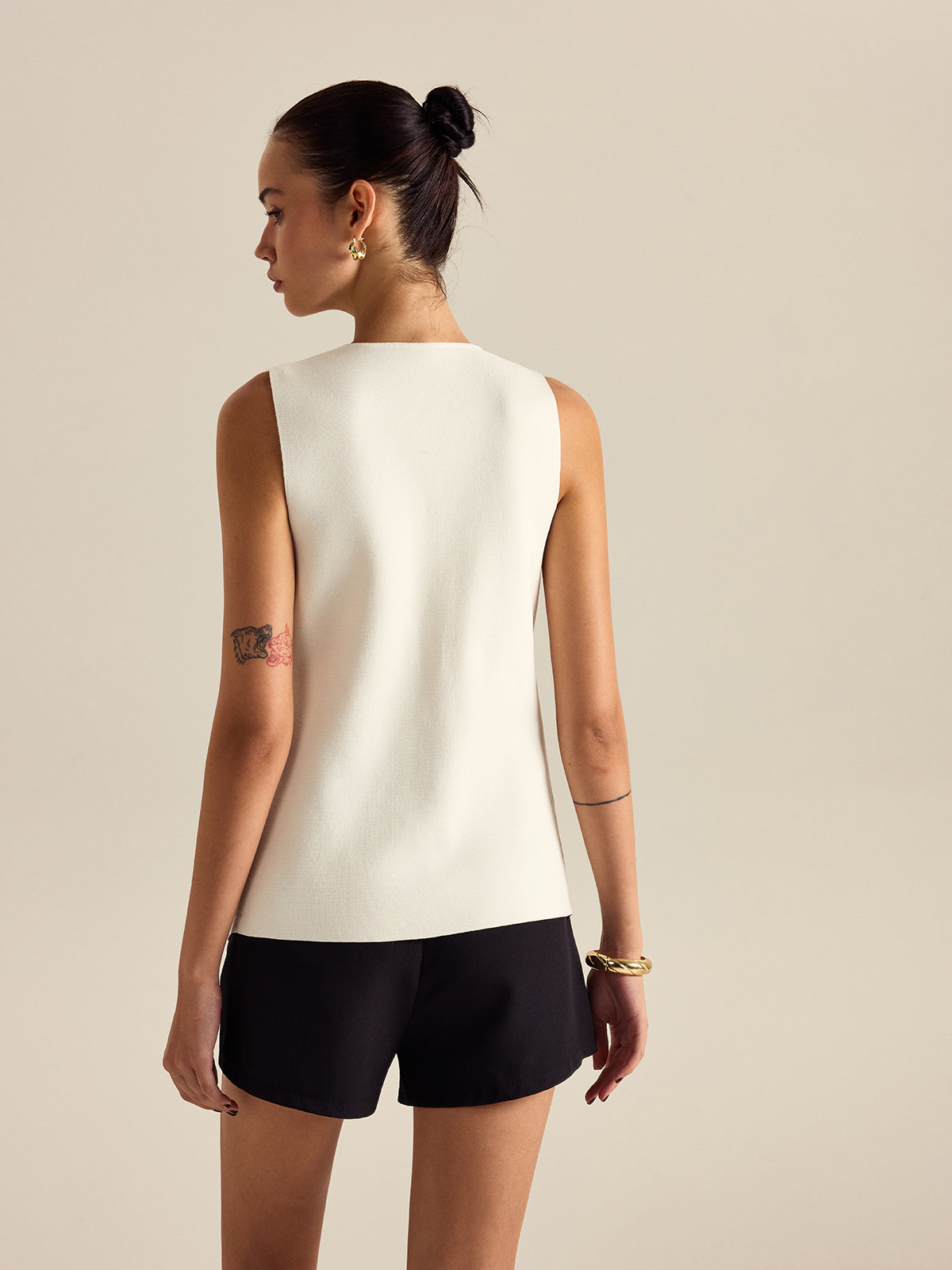 Metal Decor Sleeveless Vest-Chicvia