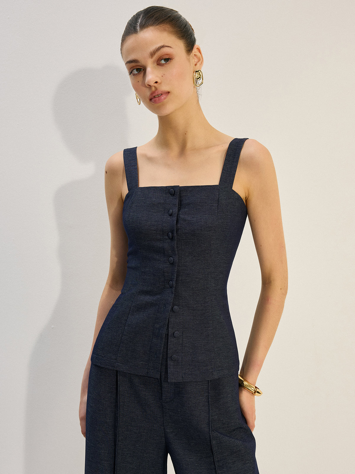 Button-Front Denim Vest Top-Chicvia