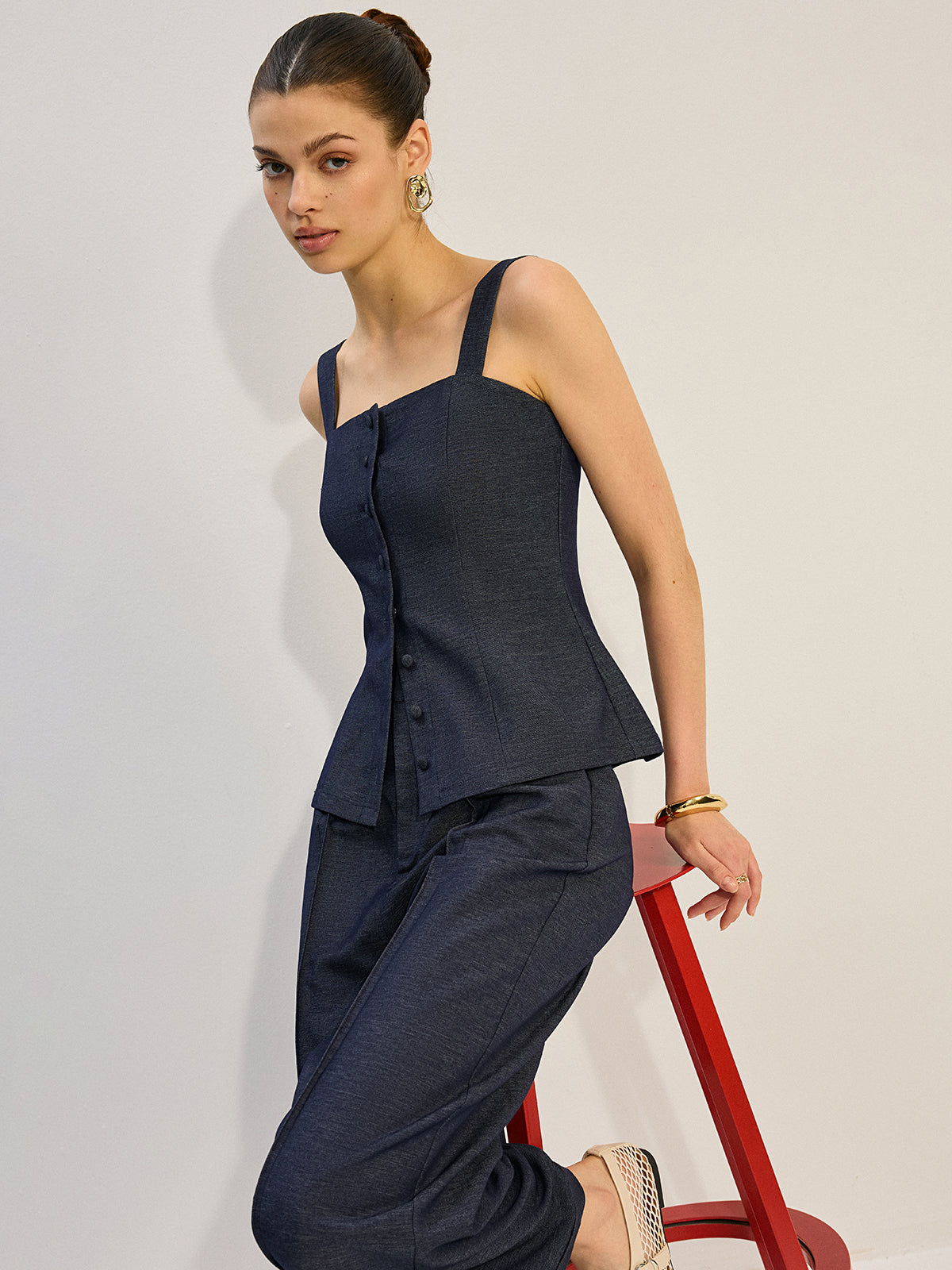 Button-Front Denim Vest Top-Chicvia