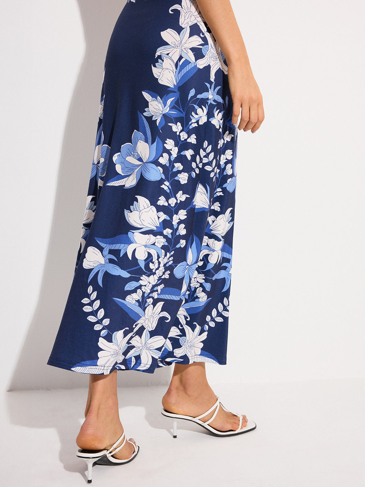 Floral Print Maxi Dress-Chicvia