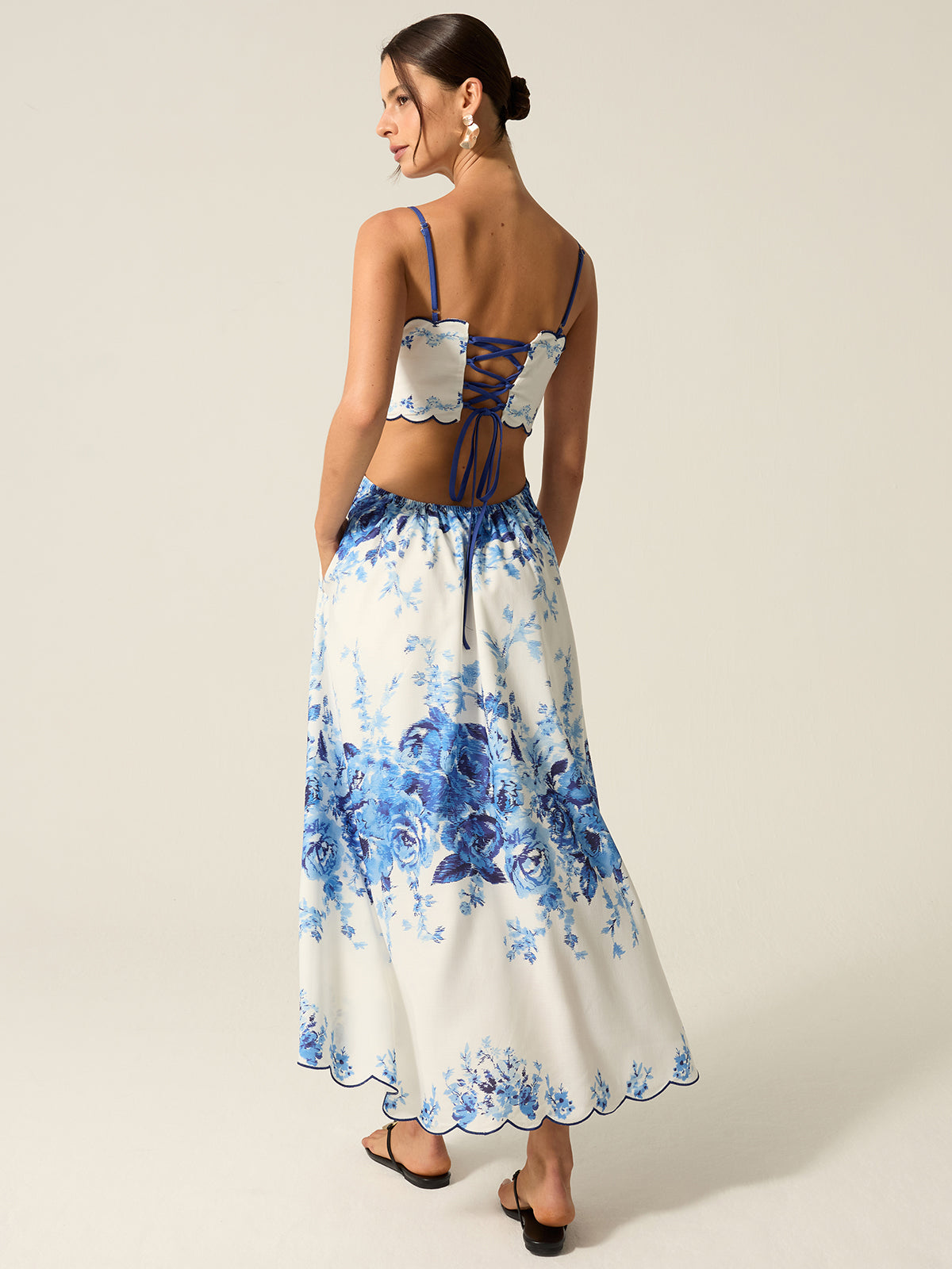 Pocketed Floral Print Cut-Out Maxi Dress-Chicvia