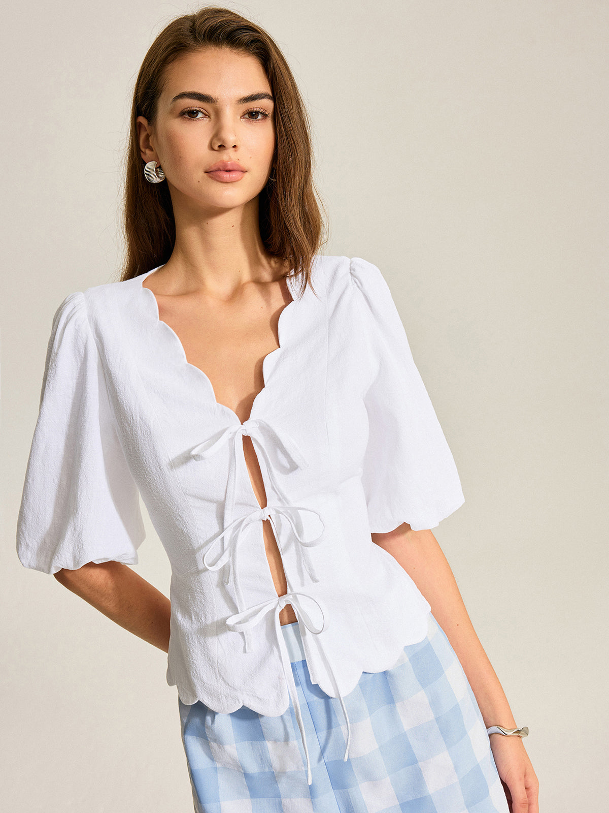 Cotton & Linen Scallop Trim Puff Sleeve Top-Chicvia