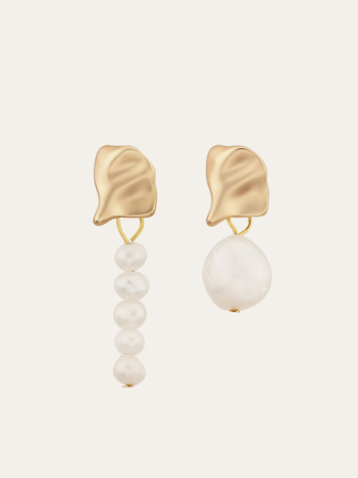 Irregular Metal & Pearl Earrings-Chicvia
