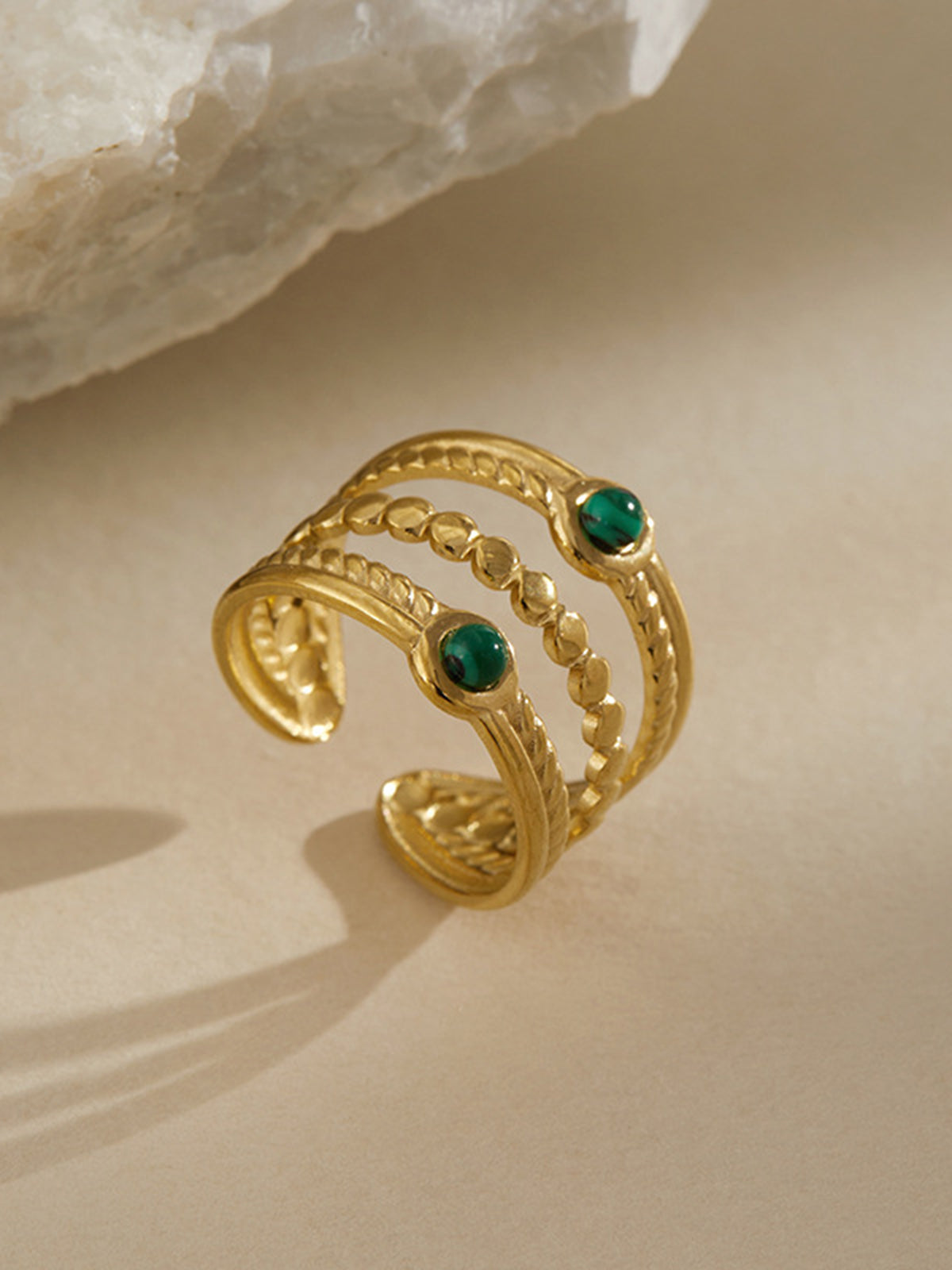 Emerald Accent Multi-Band Golden Ring-Chicvia