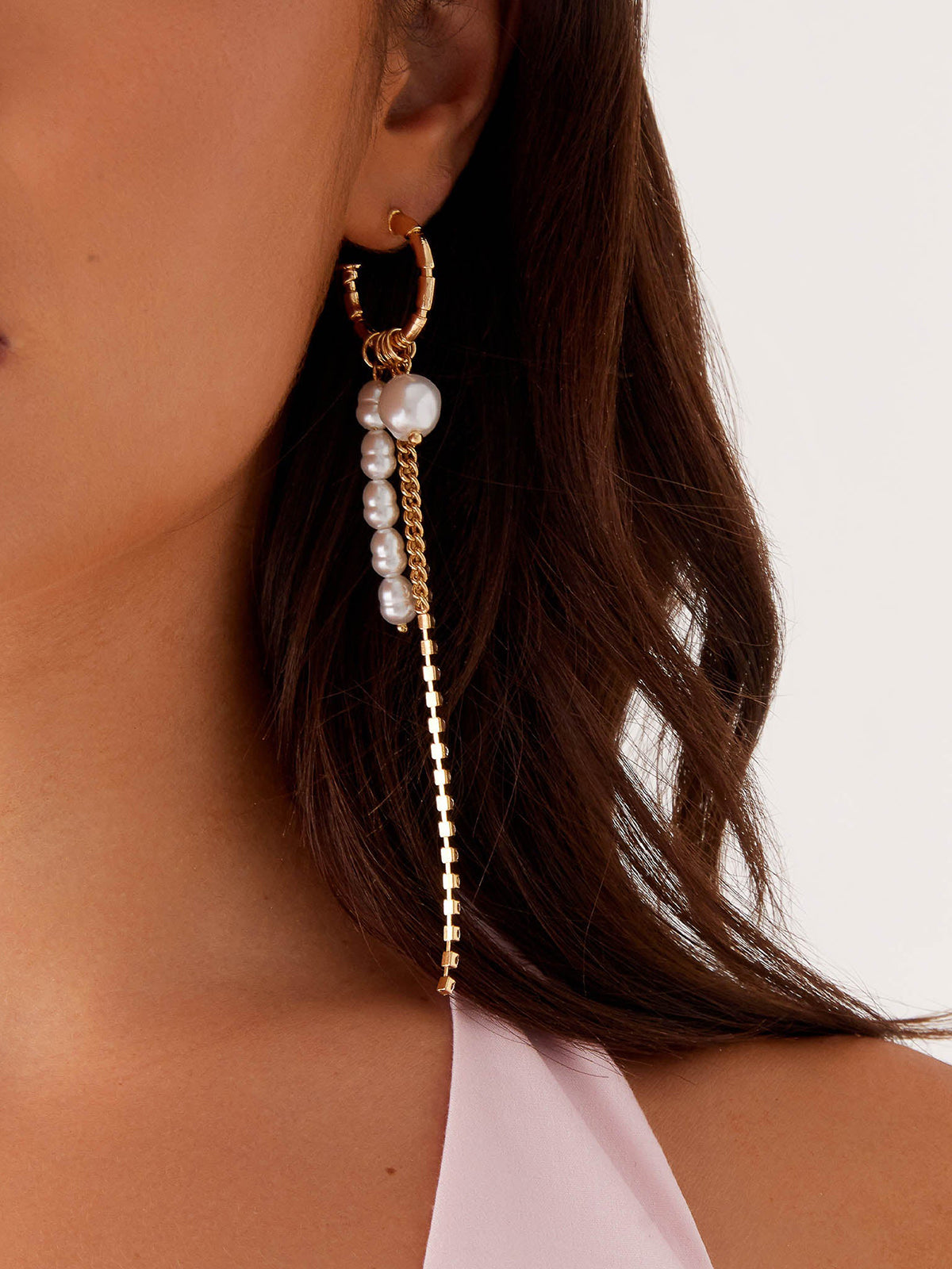Pearl & Chain Drop Earrings-Chicvia