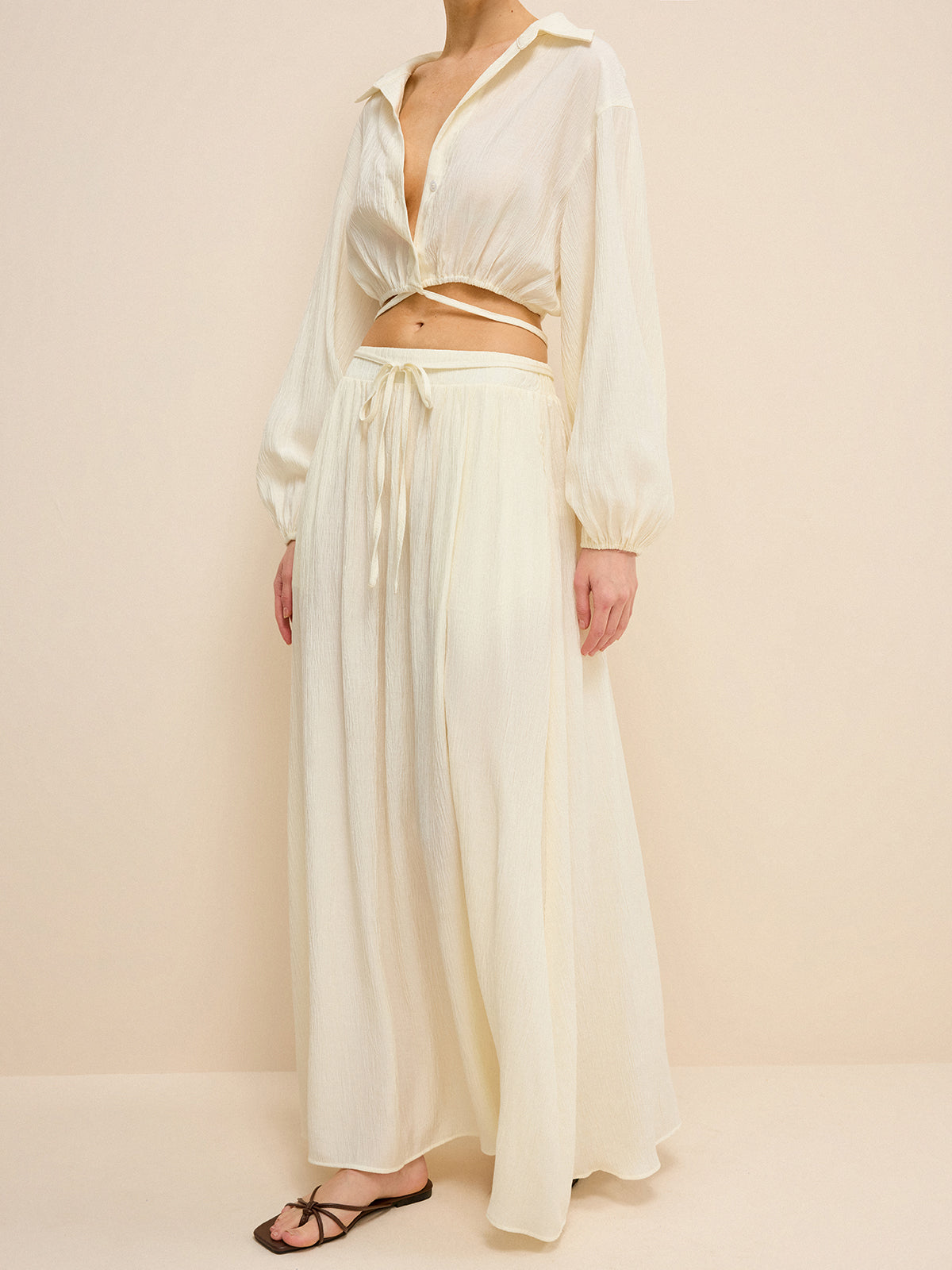 Oversized Textured Pocketed Maxi Skirt-Chicvia