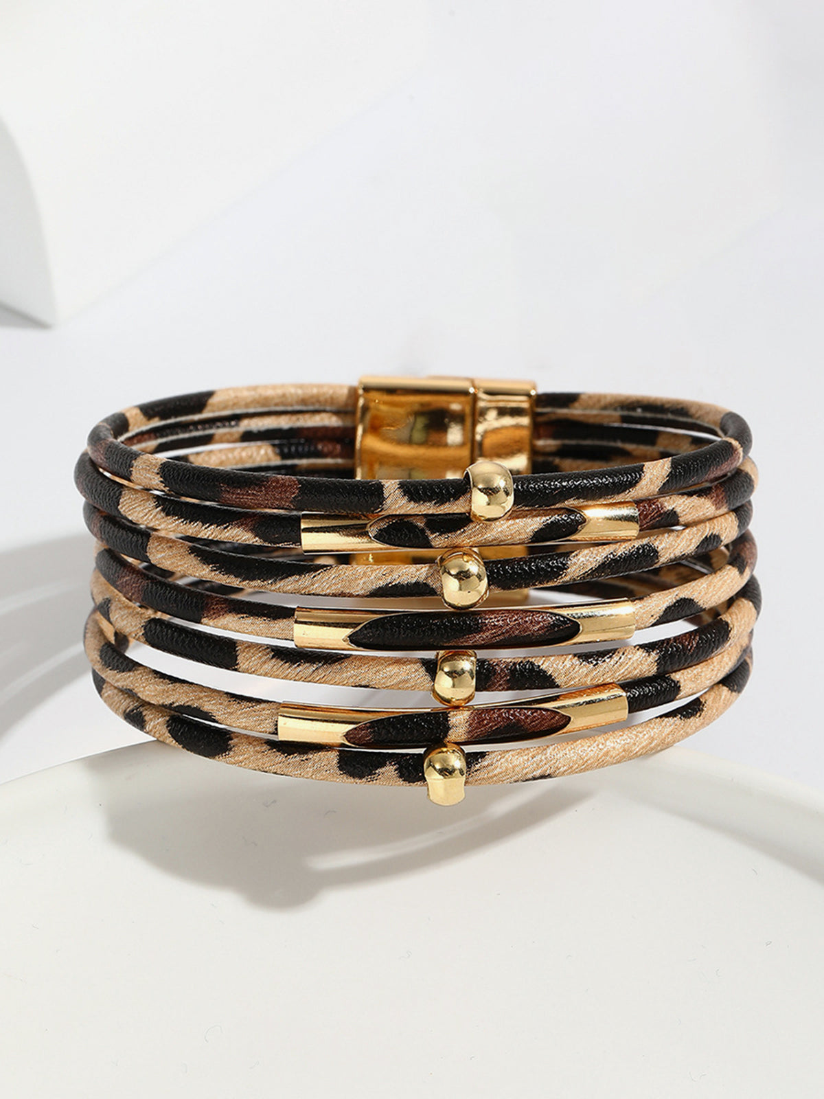 Leopard Printed Magnet Clasp Bracelet-Chicvia