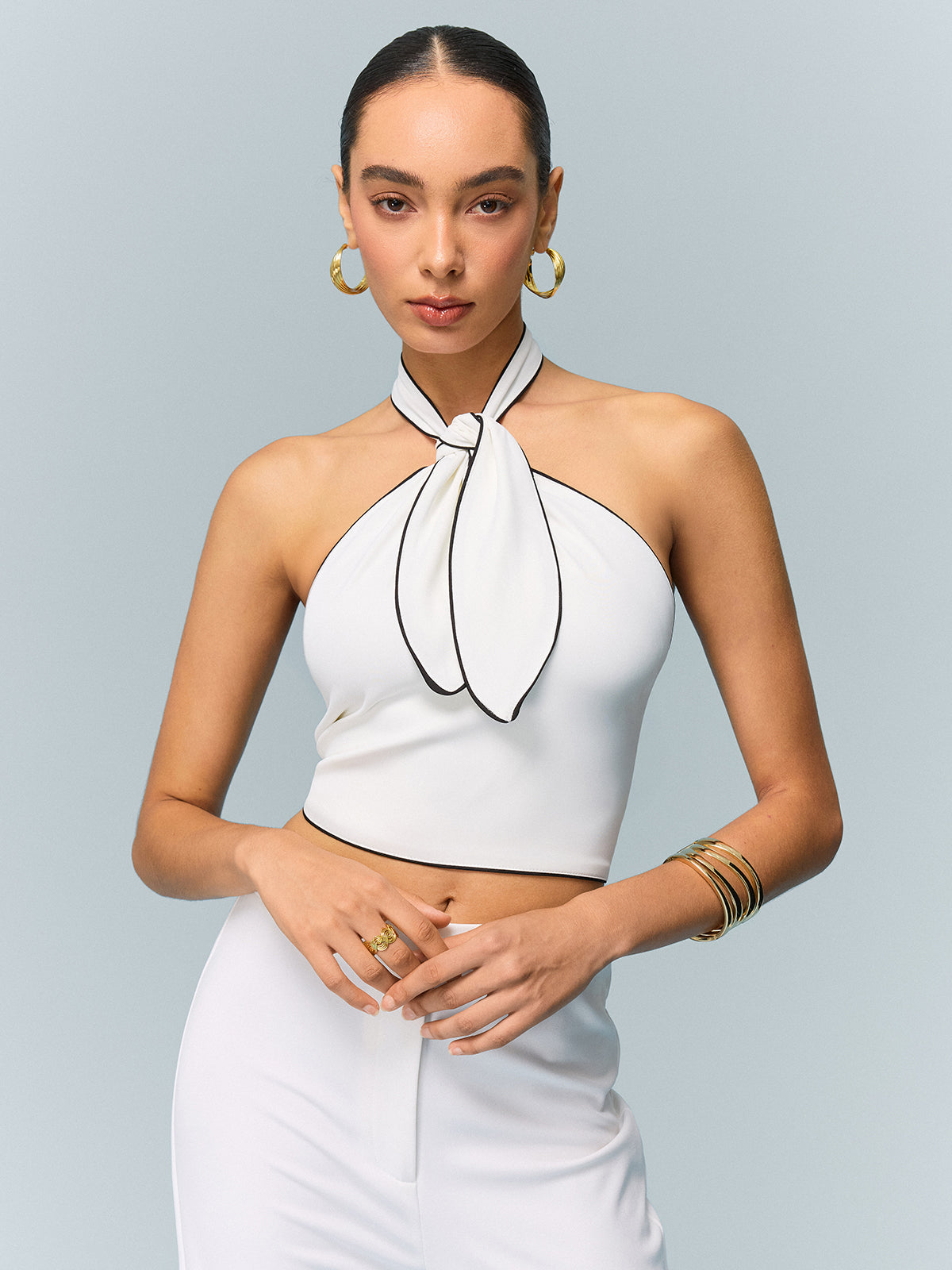 Halter Neck Bow Detail Crop Top-Chicvia