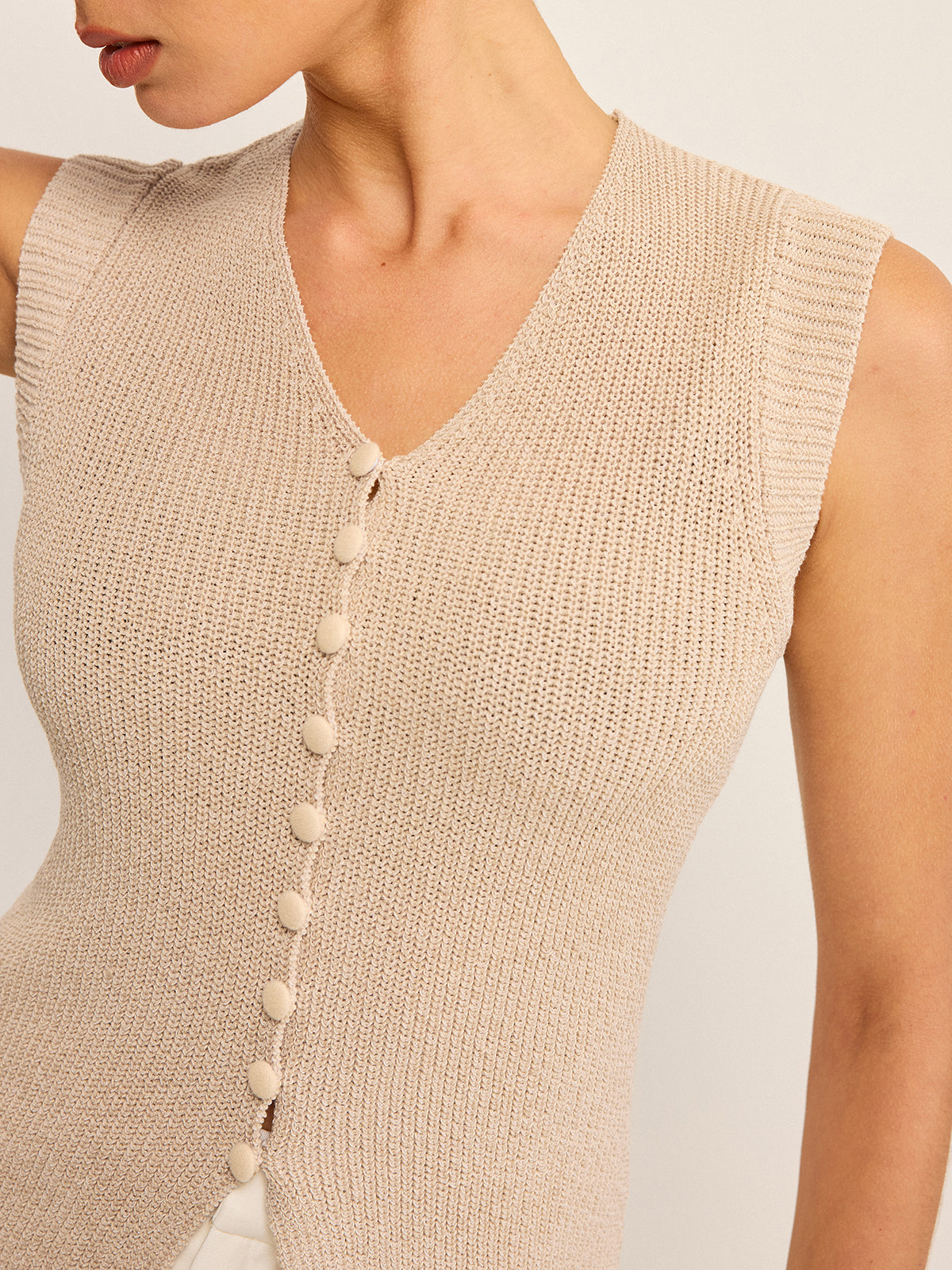 Knitted V-Neck Buttoned Vest-Chicvia