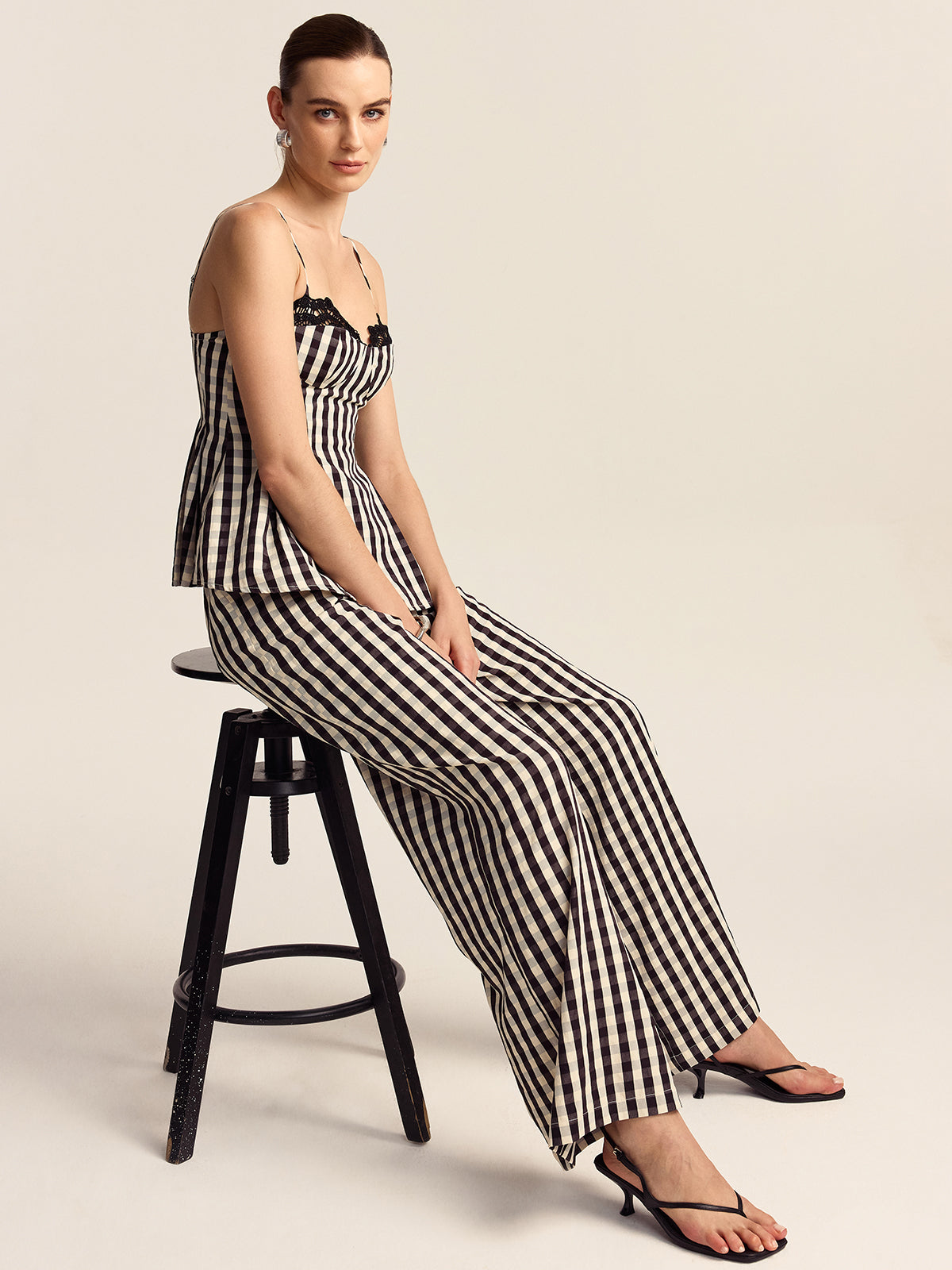 Gingham Wide-Leg Pants-Chicvia