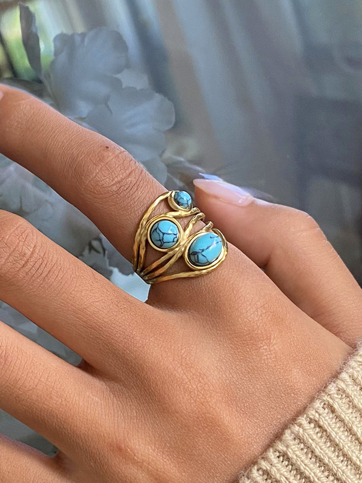 Gold Tone Turquoise Inlaid Ring-Chicvia