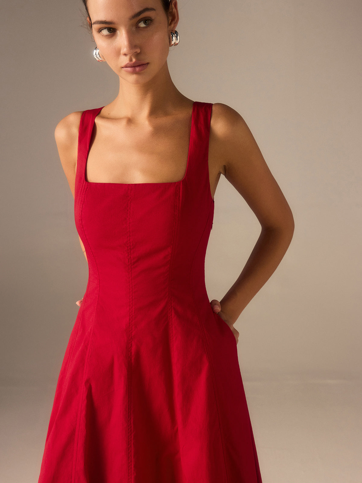 Cotton Maxi Dress with Lace-Up Back-Chicvia