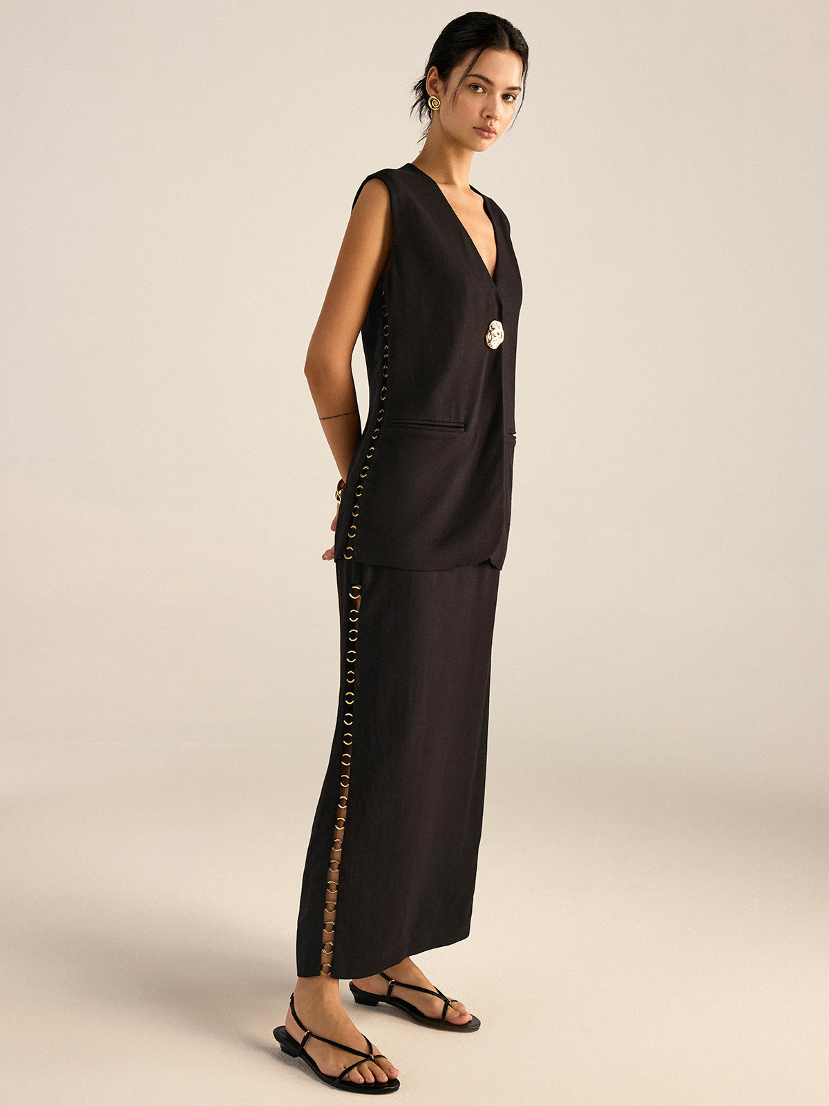 Metal Eyelet Detail Maxi Skirt-Chicvia