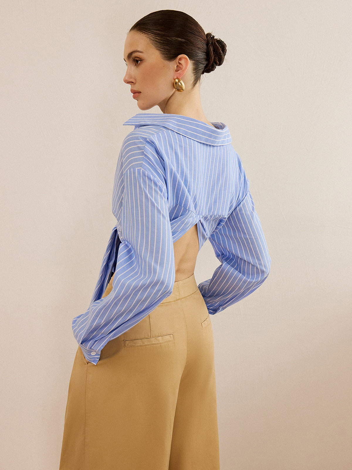 Oversized Striped Knotted Shirt-Chicvia