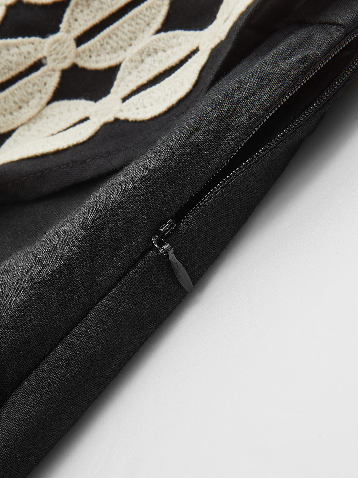 Color-Block Woven-Trim Wrap Mini Skirt-Chicvia