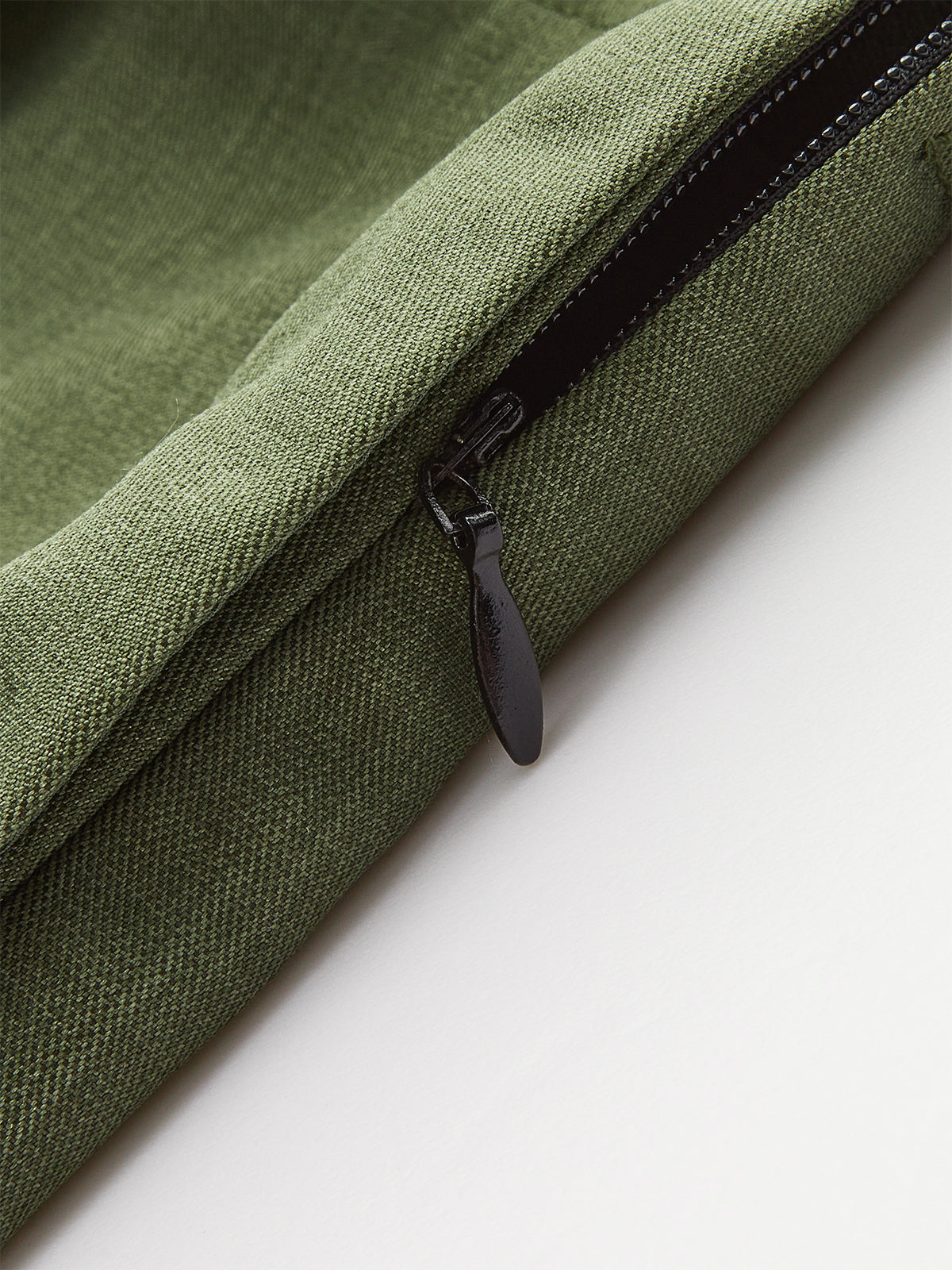 Belted Pocket Shorts-Chicvia