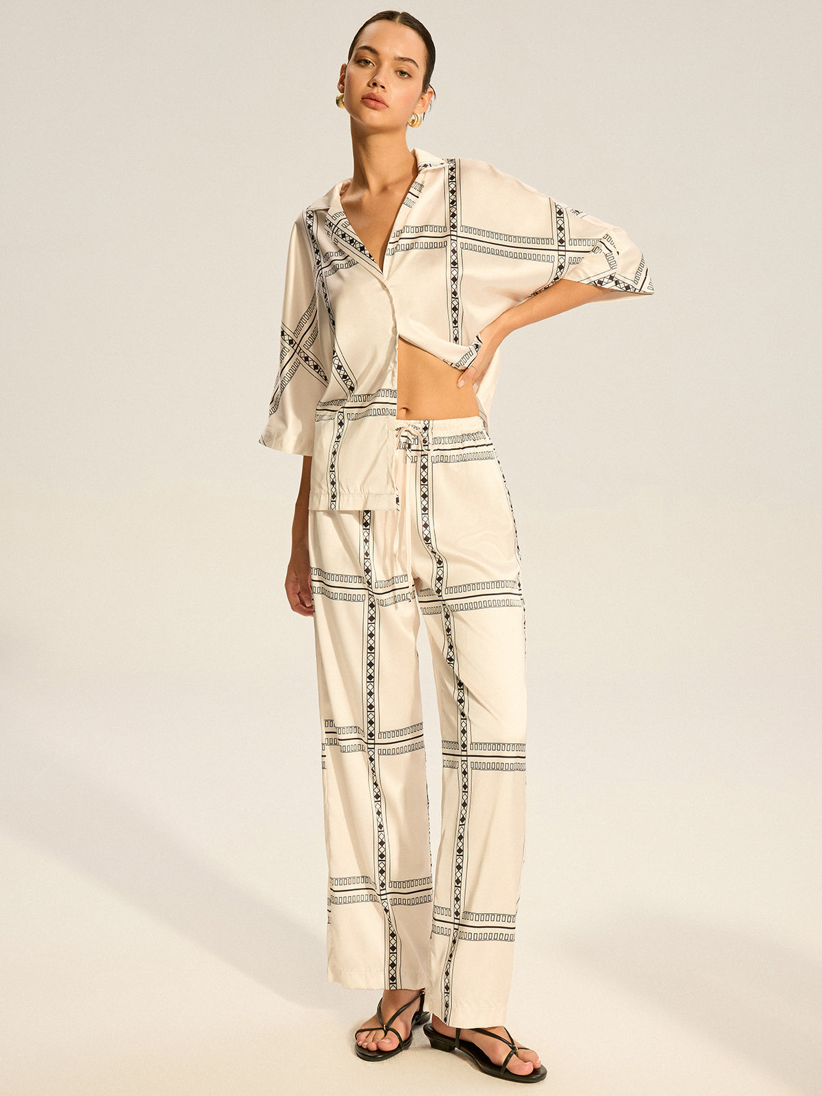 Geometric Printed Satin Pants Set-Chicvia