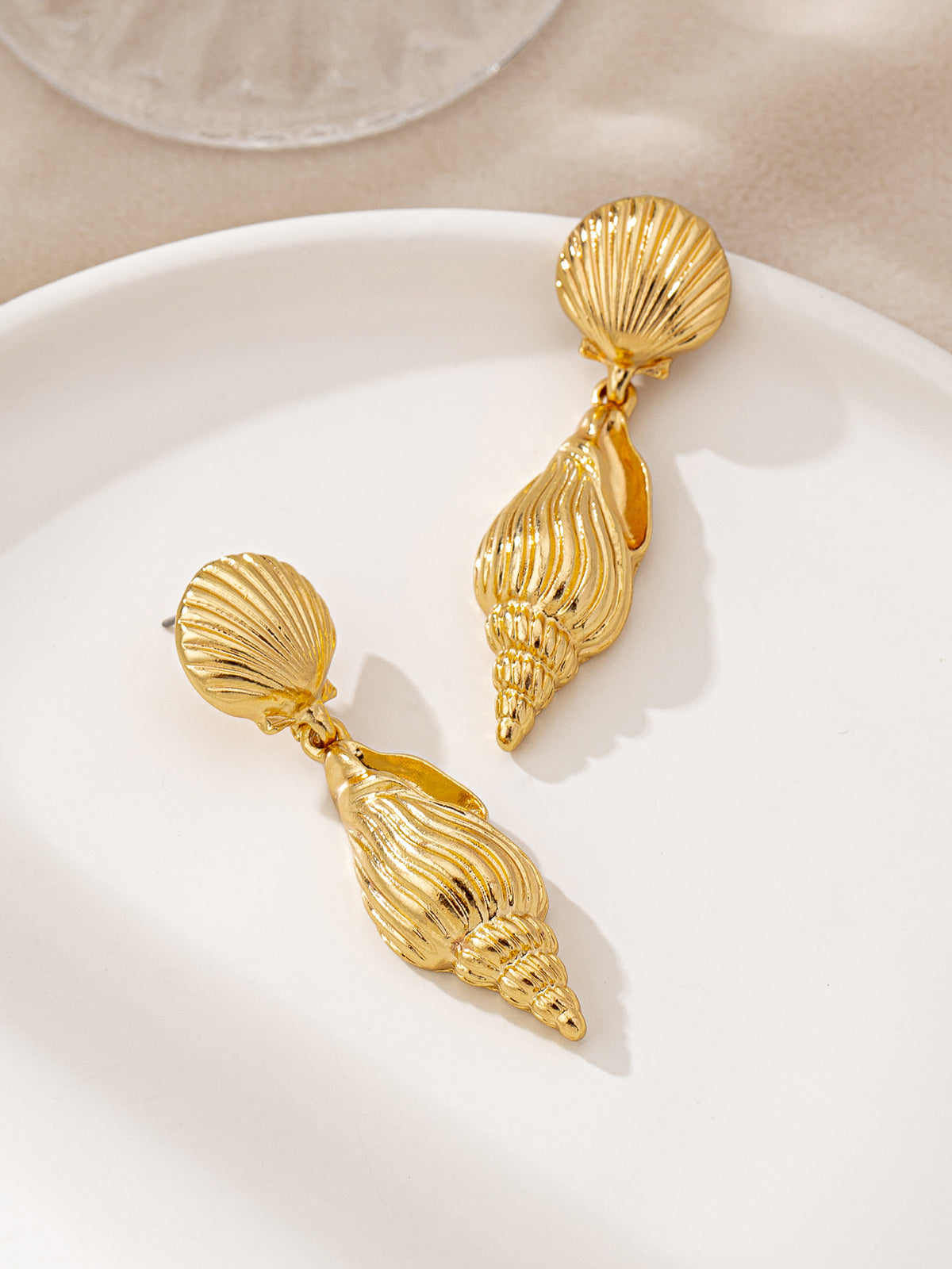 Gold Seashell and Conch-Shaped Drop Earrings-Chicvia