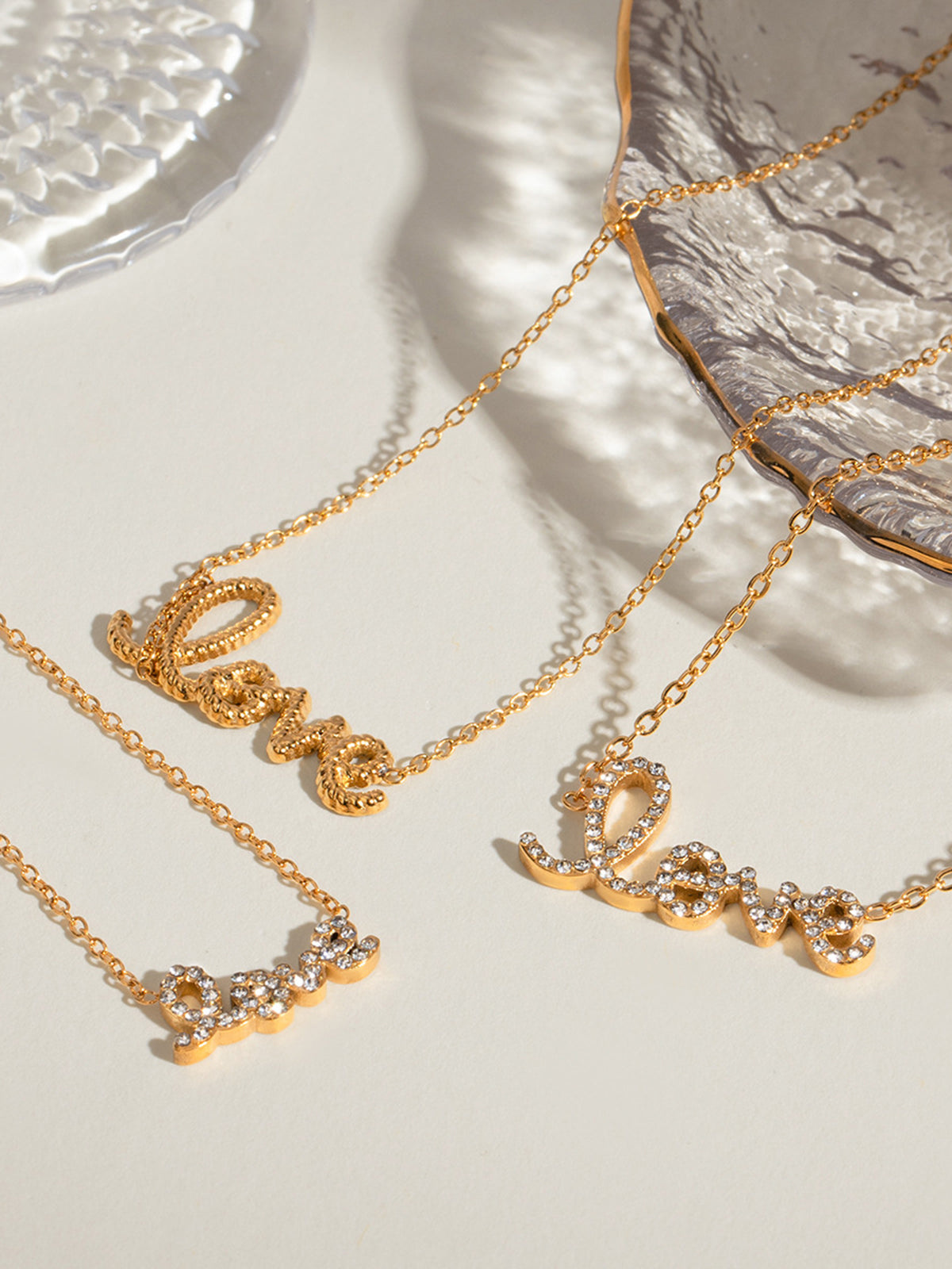 Crystal-Embellished Pendant Necklace-Chicvia