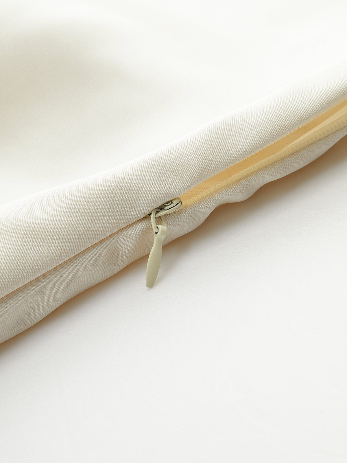 One-Shoulder Asymmetric Hem Top with Bow Detail-Chicvia