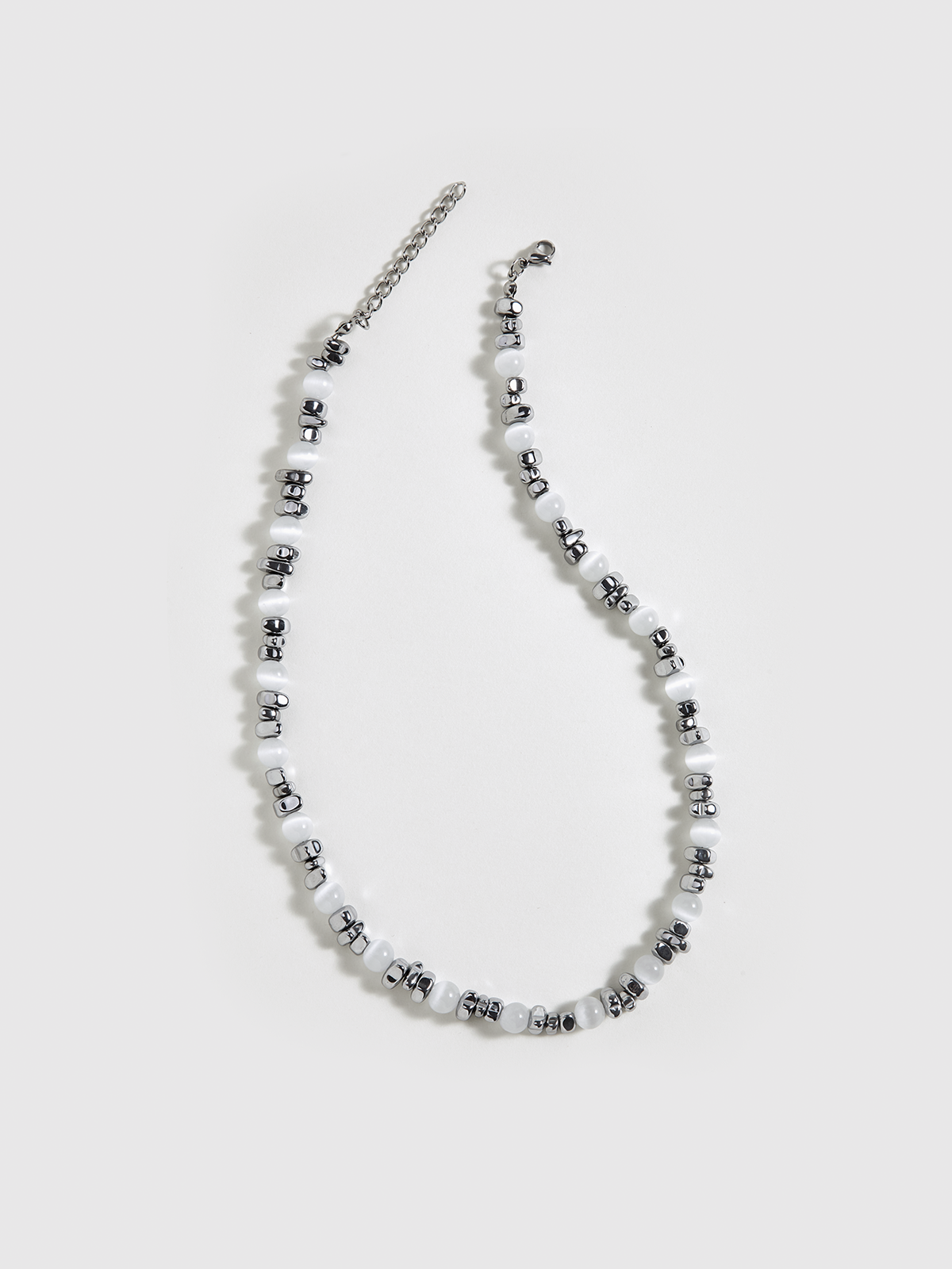 Pearl & Silver Beaded Choker Necklace-Chicvia