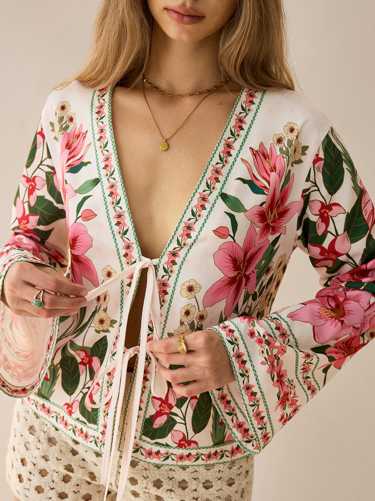 Floral Print Tie-Front Shirt-Chicvia